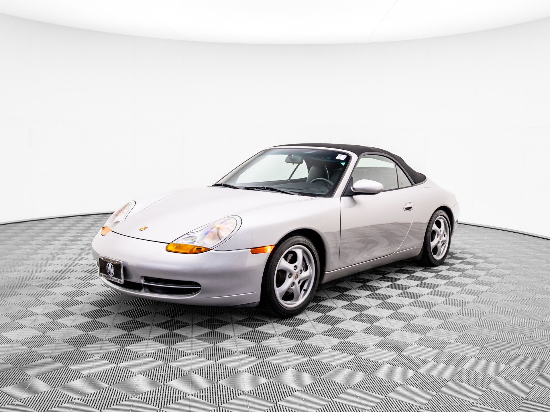 1999 Porsche 911 Carrera 4 photo