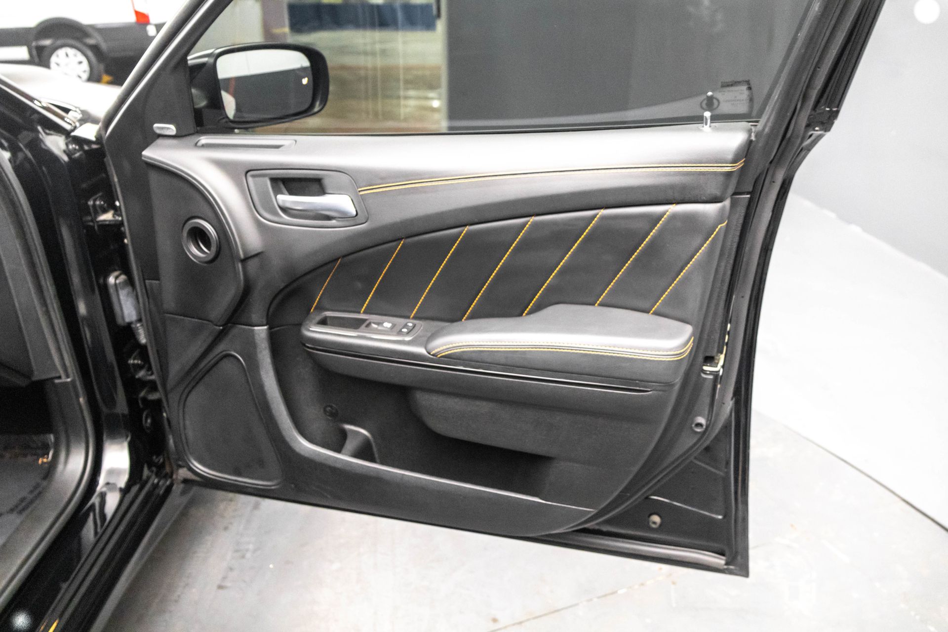 2023 DODGE CHARGER - Image 46