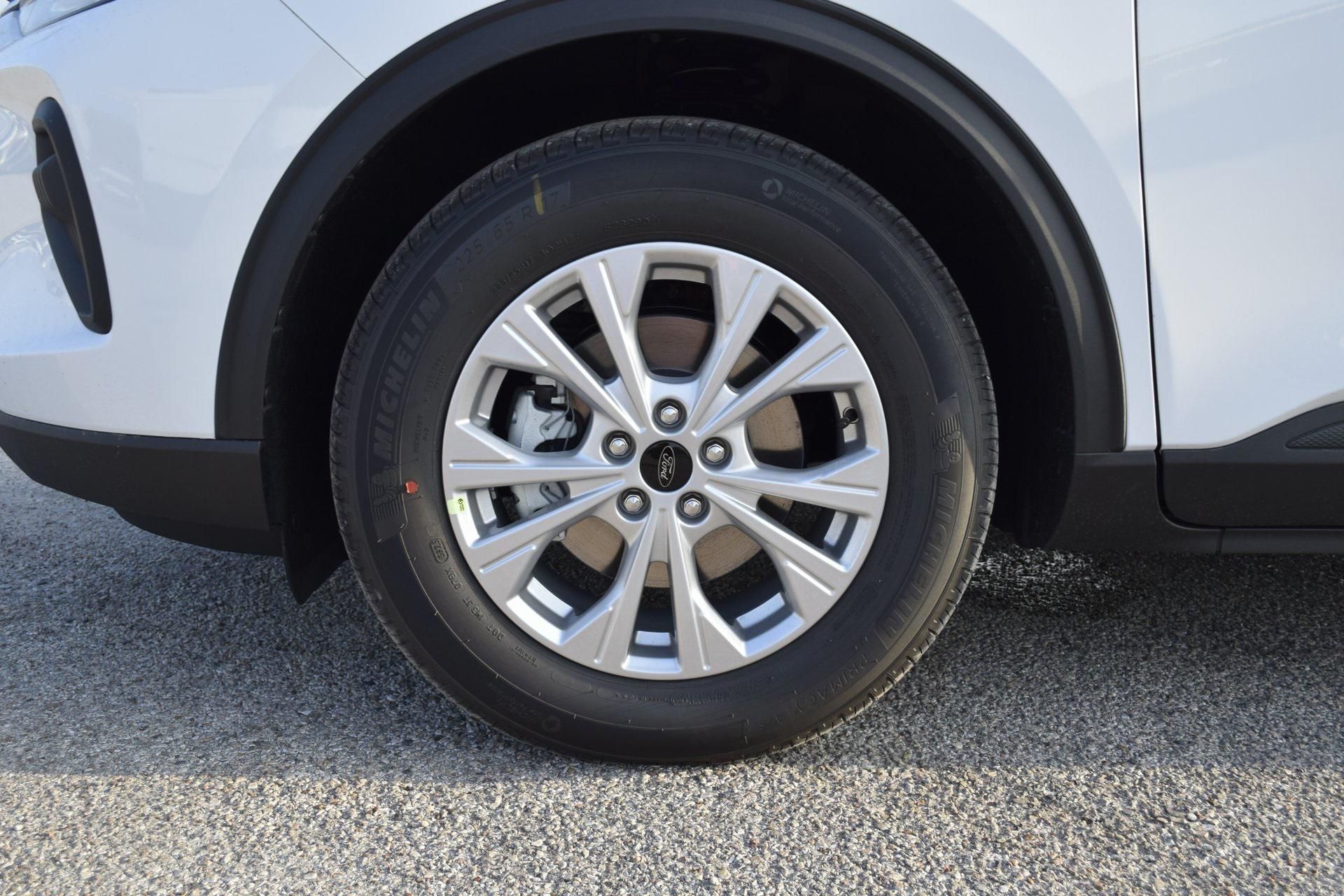 2026 Ford Escape Active White at Toyota of Victoria