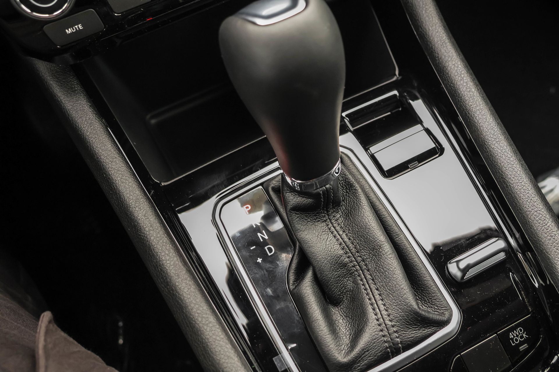 2026 JEEP COMPASS - Image 17