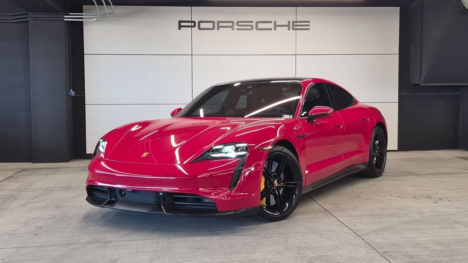  2021 Porsche Taycan Turbo S AWD   