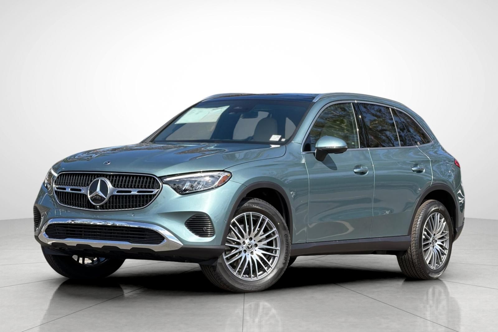 Verde Silver Metallic 2026 Mercedes-Benz GLC 300 RWD SUV / Crossover Rear-Wheel Drive 9-Speed Automatic