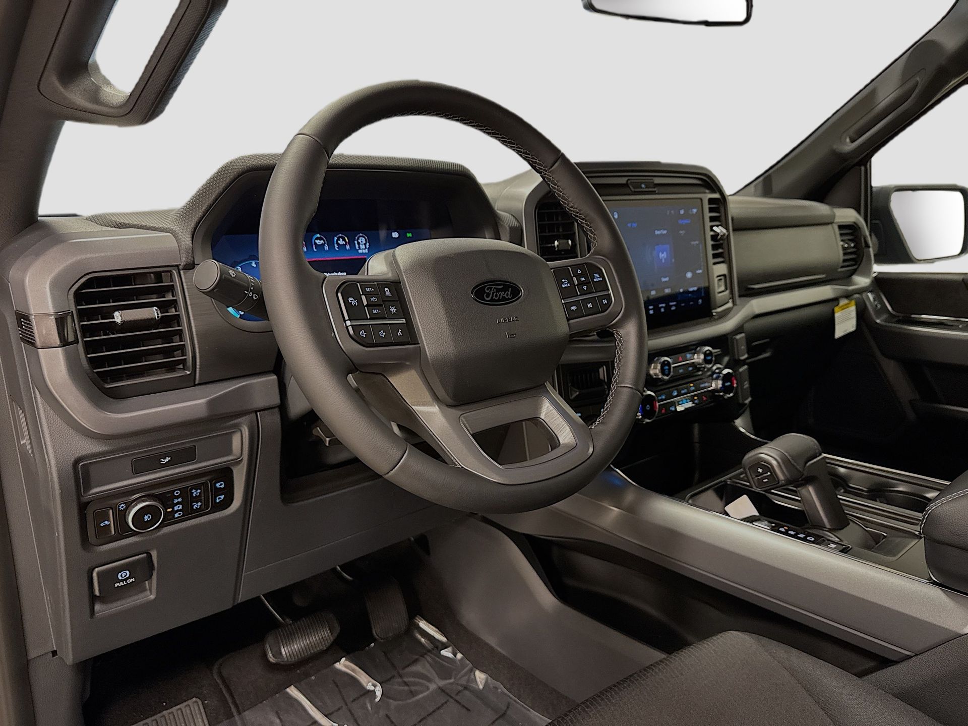 2026 Ford F-150 XLT - Photo 9