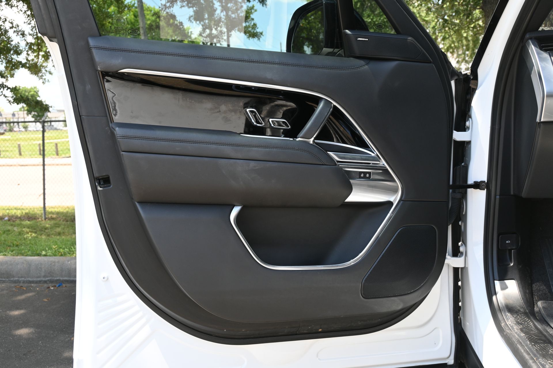 2023 Land Rover Range Rover SE White at Genesis of Spring