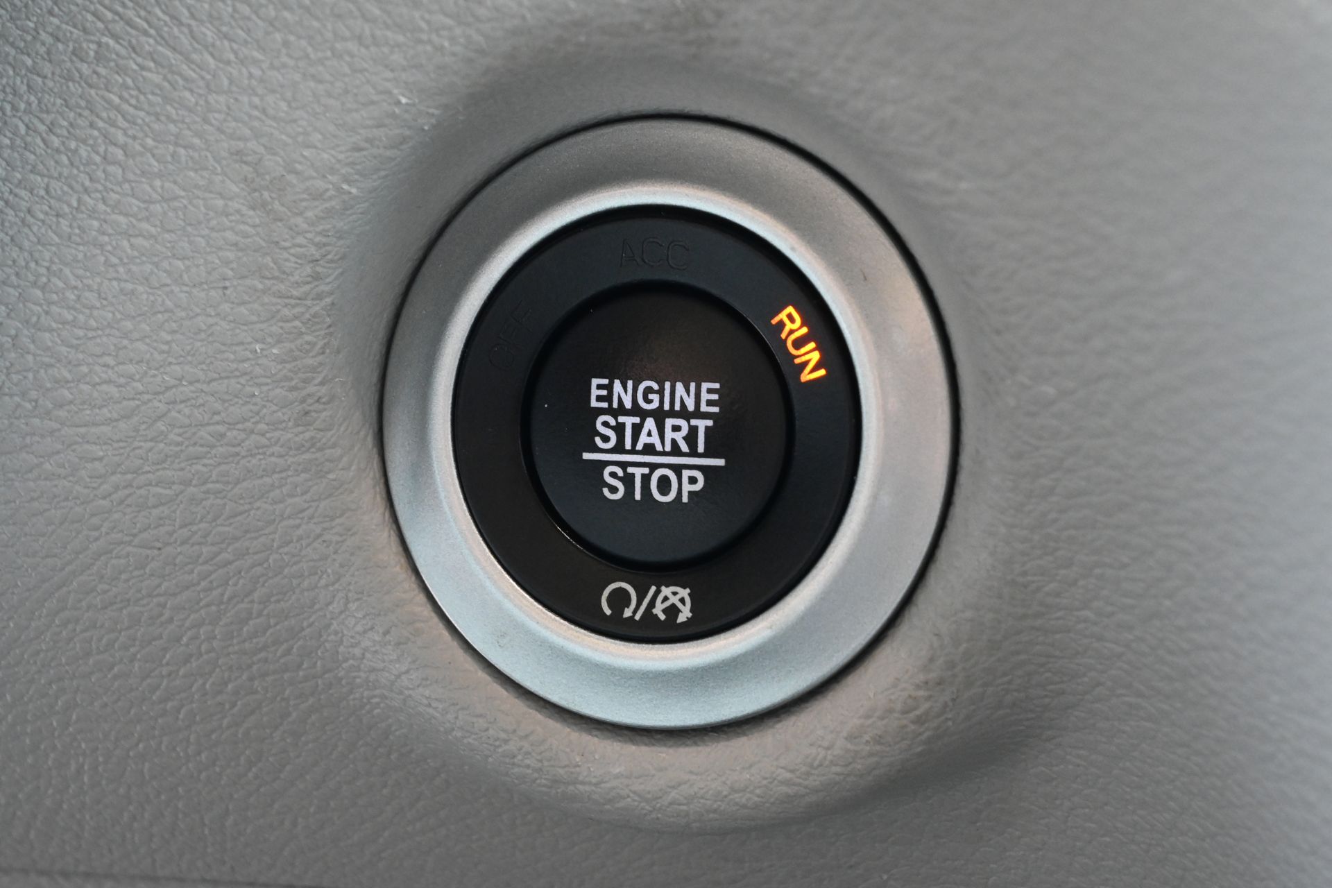 2023 Chrysler Pacifica Touring L White at Durrett Motor Company