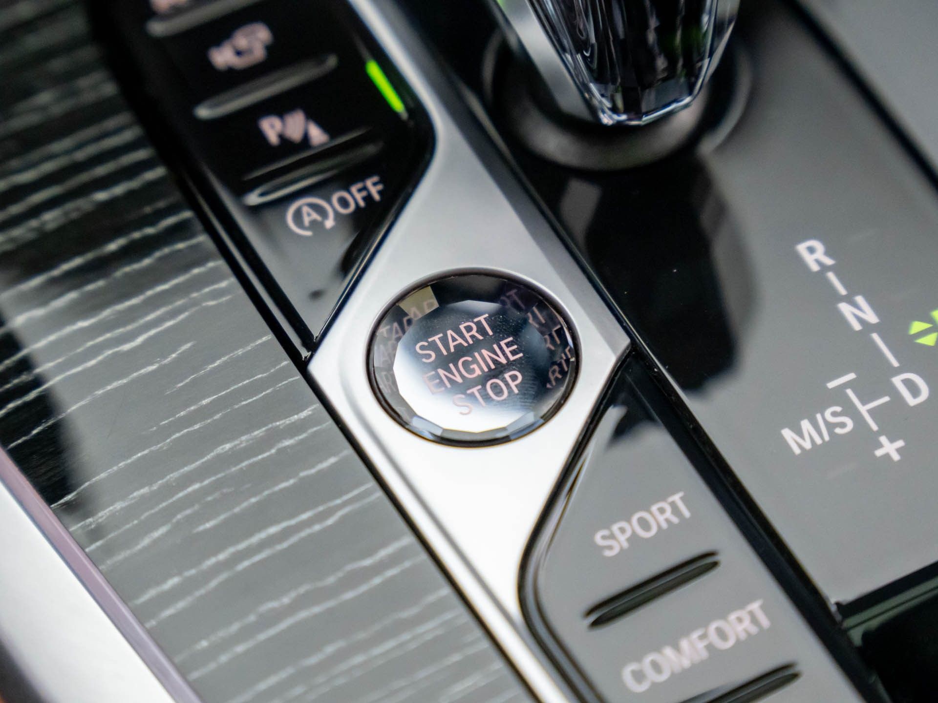 2022 BMW X7 M50i photo
