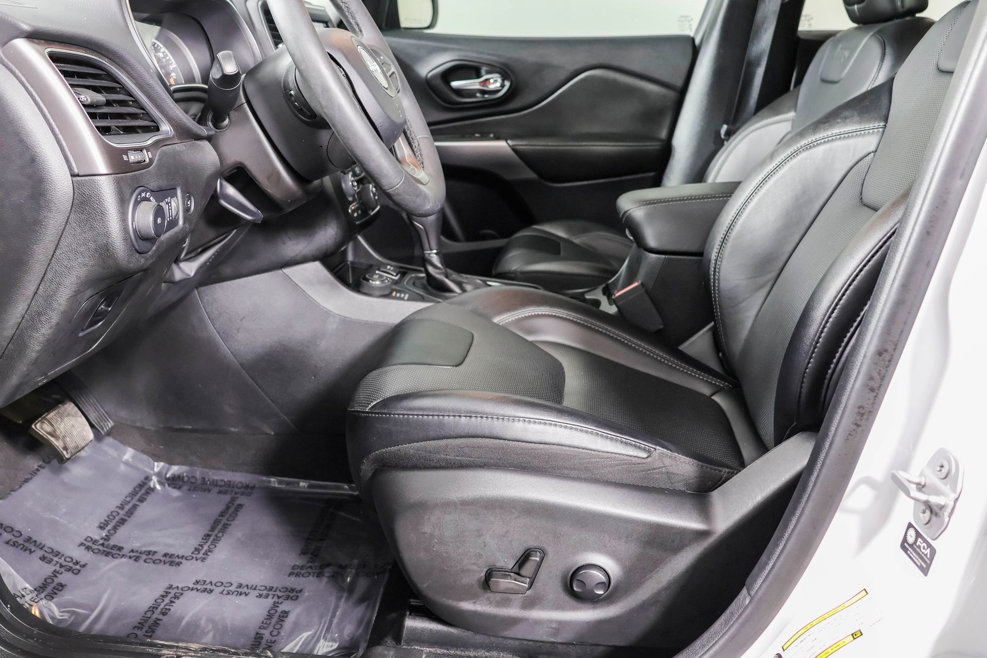 2022 JEEP CHEROKEE - Image 6