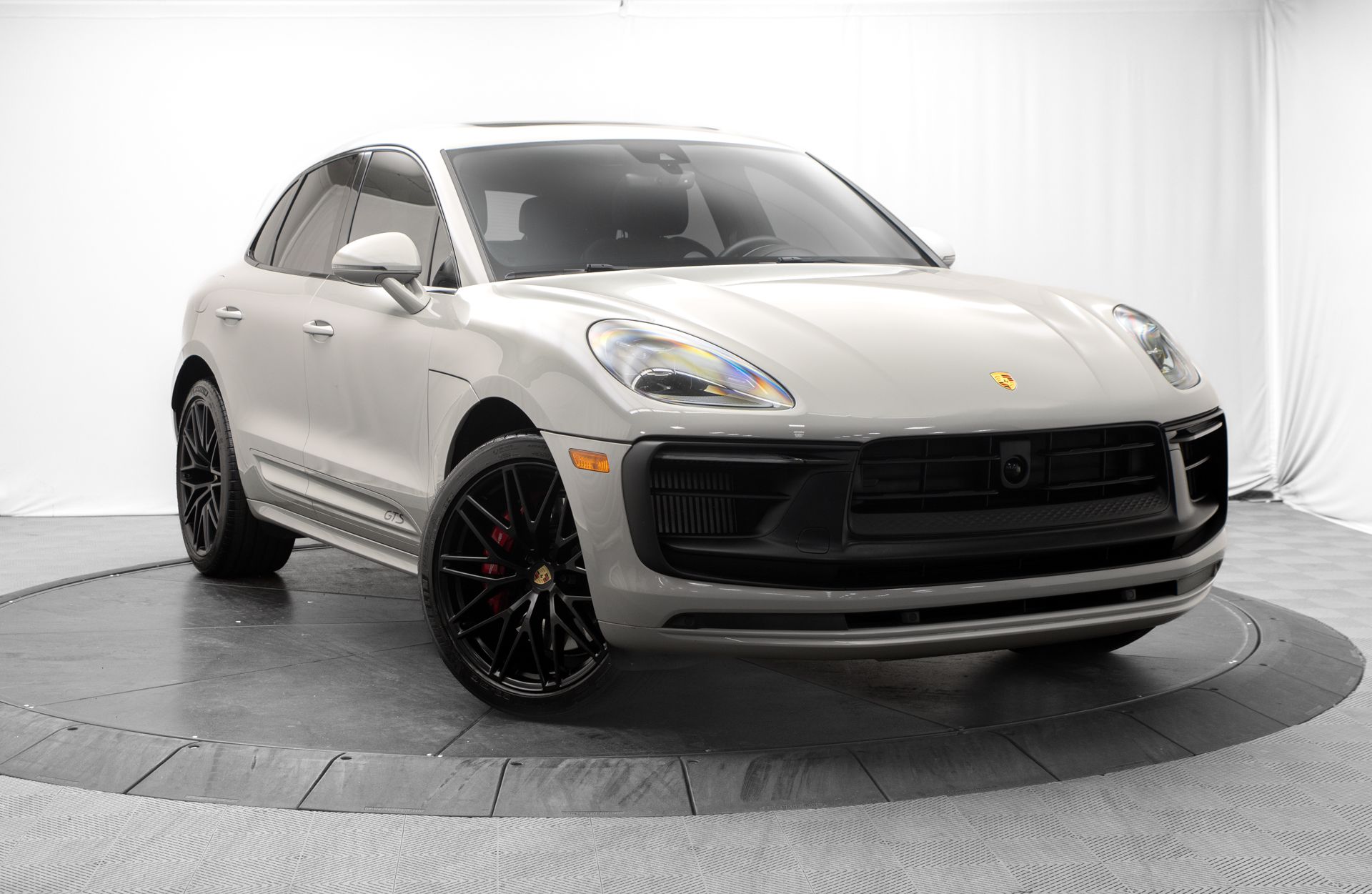 2023 Porsche Macan GTS