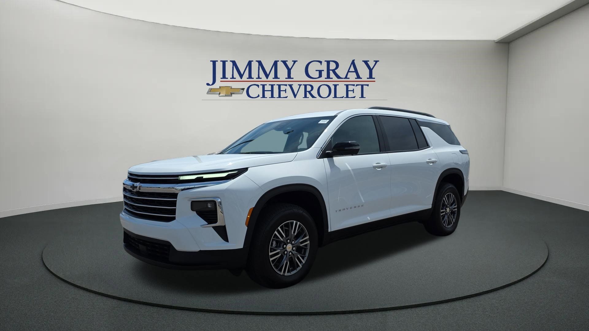 Summit White 2026 Chevrolet Traverse LT FWD SUV / Crossover Front-Wheel Drive 8-Speed Automatic
