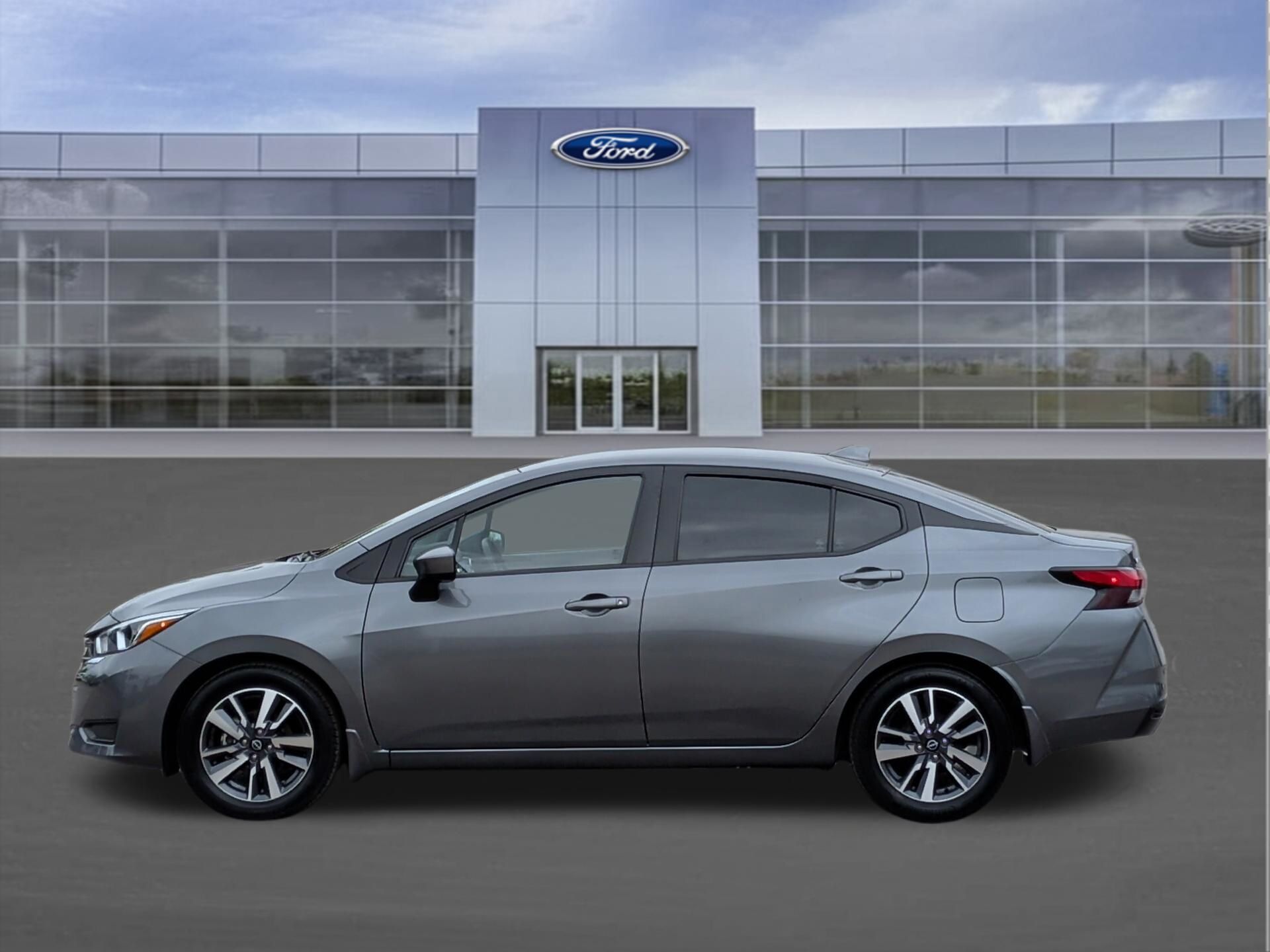 2024 Nissan Versa 1.6 SV - 2