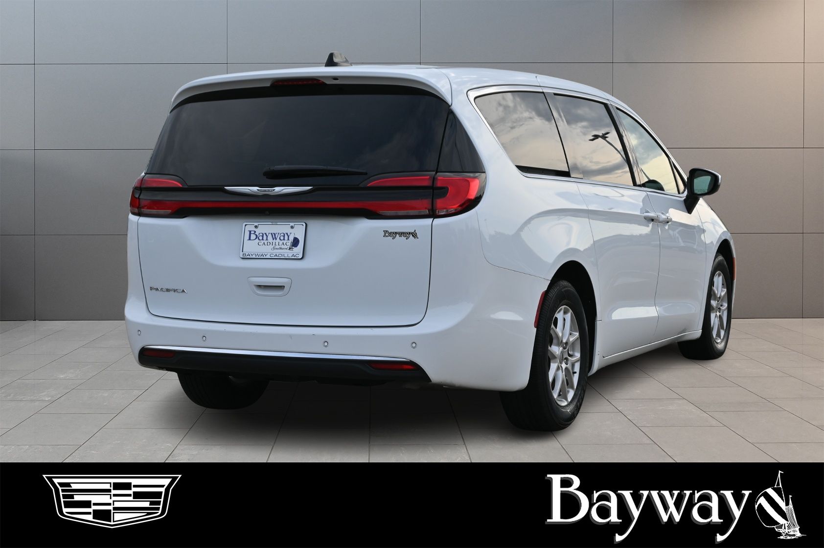 2023 Chrysler Pacifica Touring L White at Toyota of Victoria