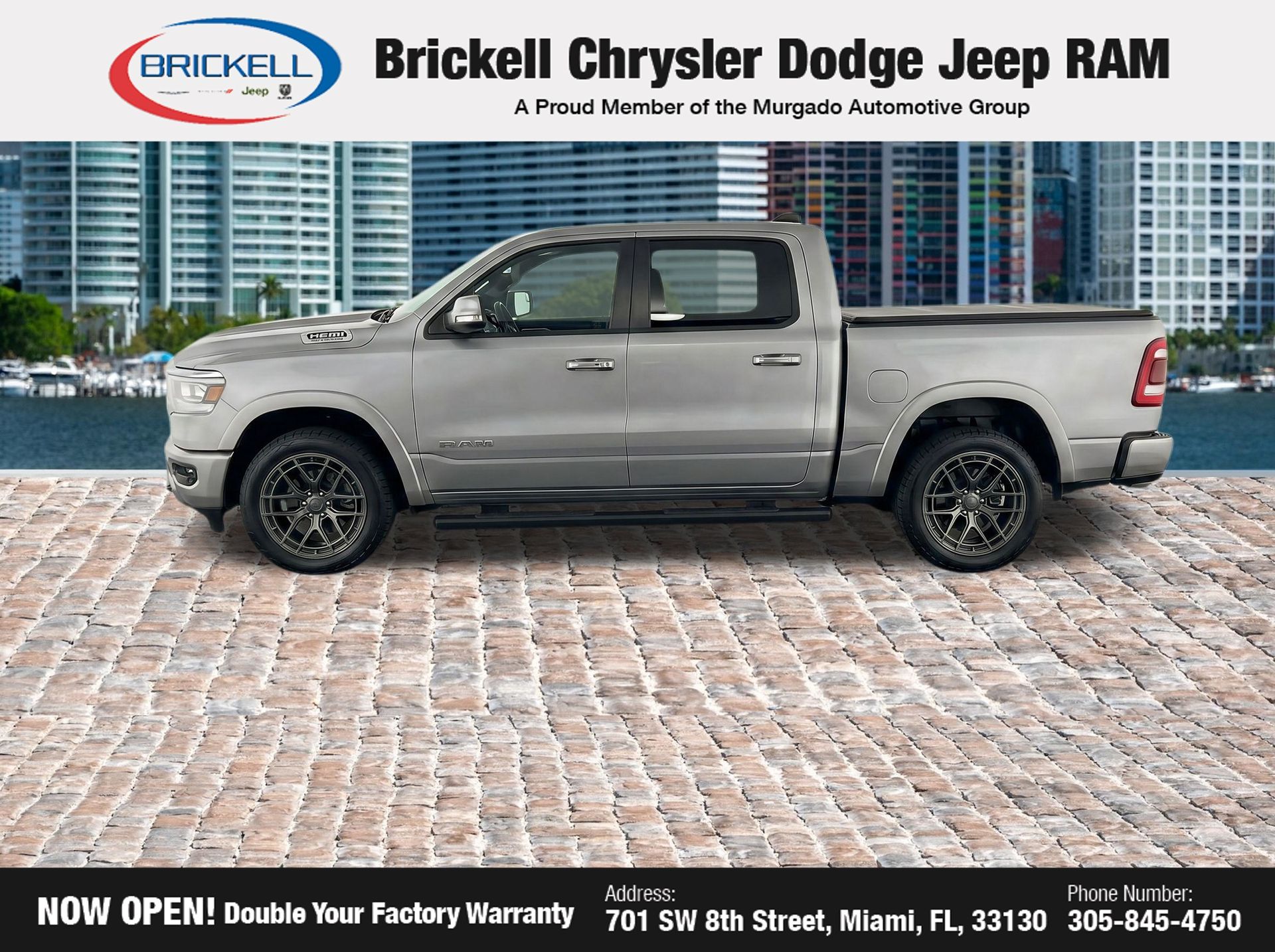 View vehicle photo 7