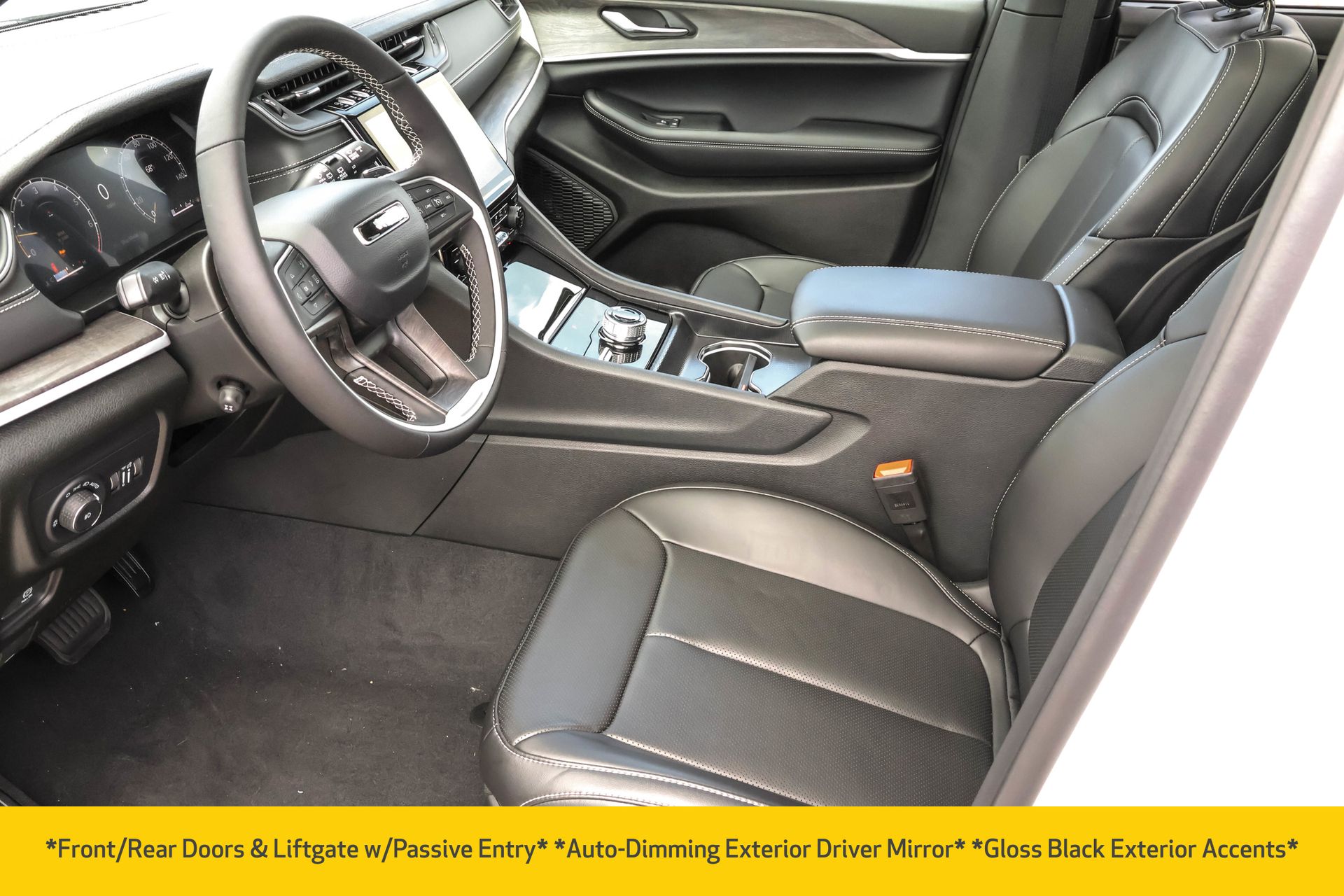 2025 JEEP GRAND CHEROKEE - Image 6