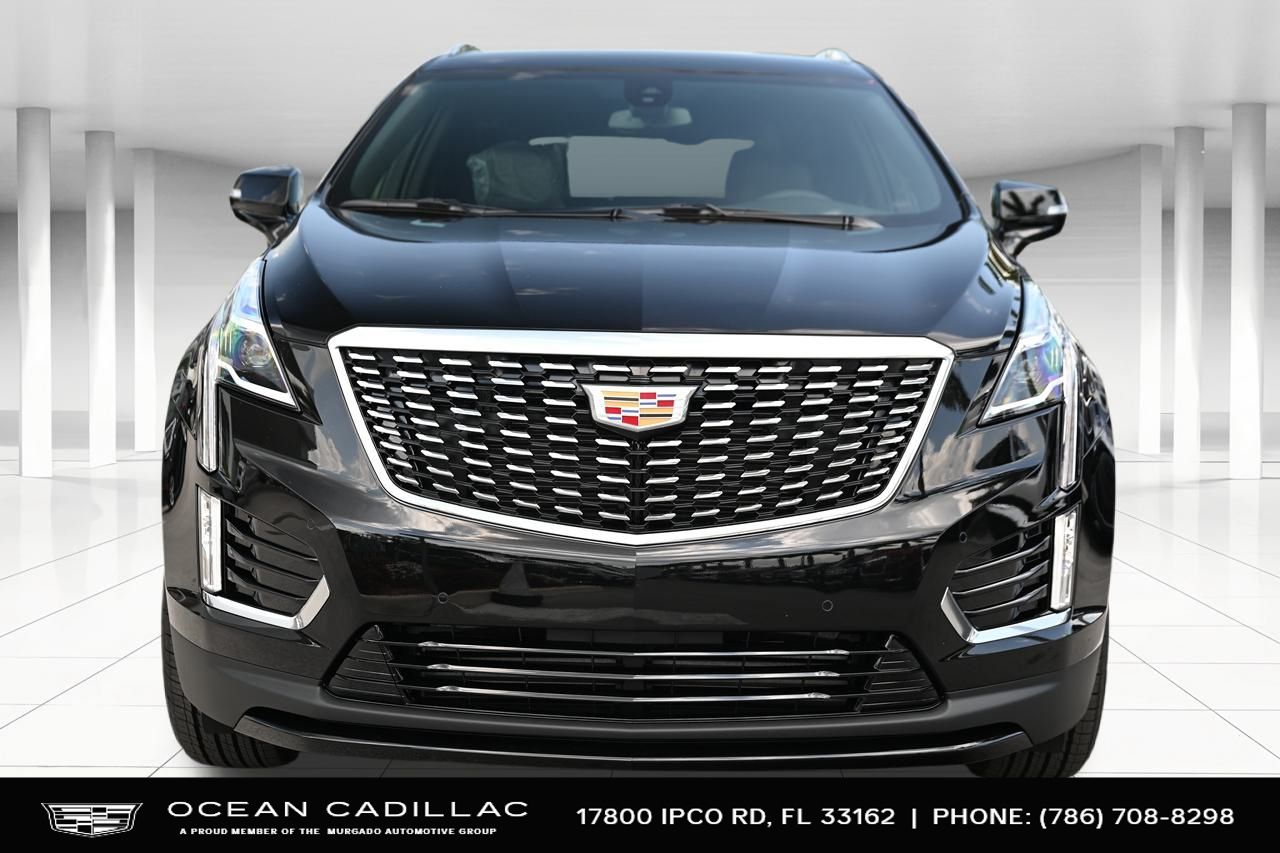 2024 Cadillac XT5 Luxury 8