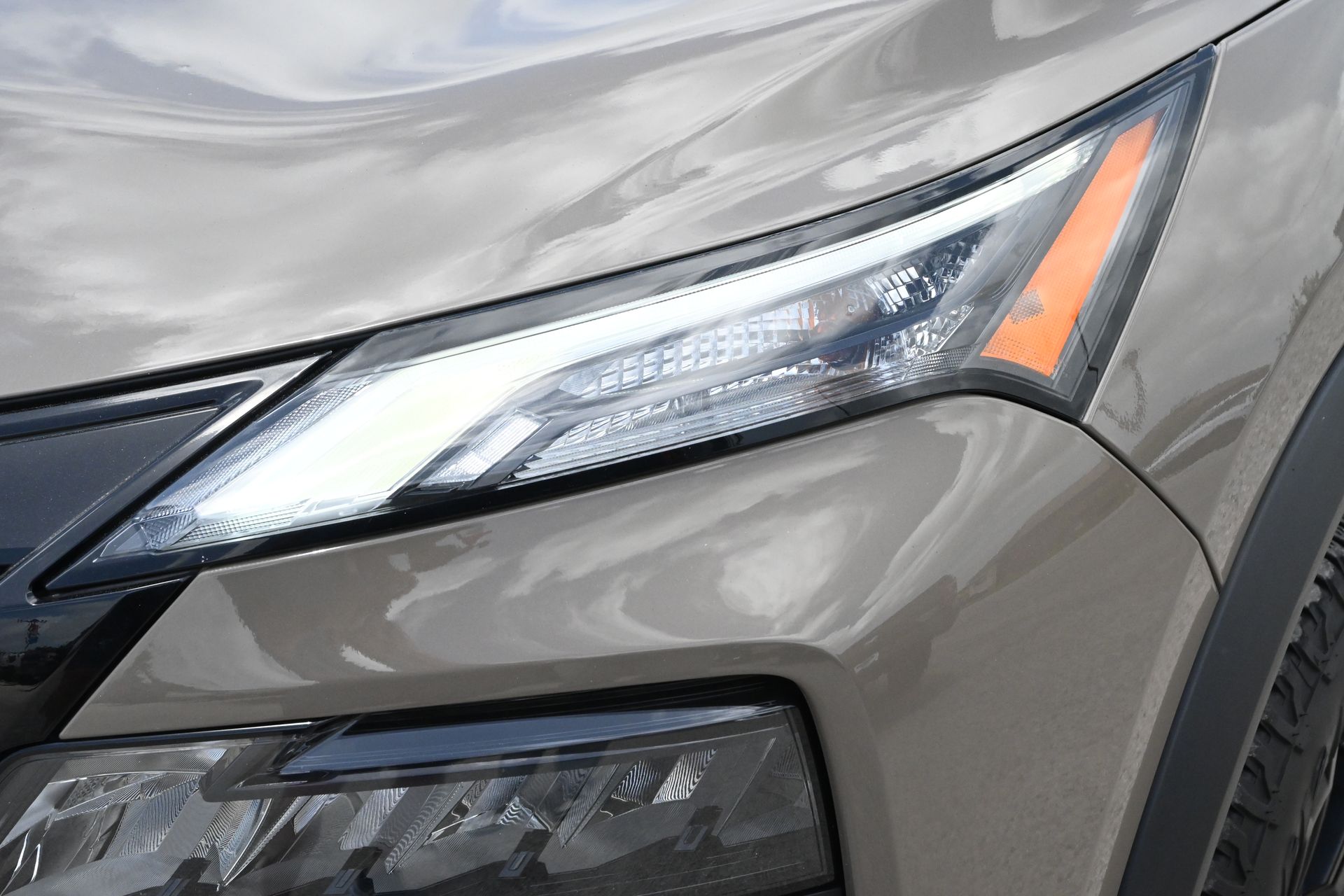 2026 Nissan Rogue Rock Creek Beige/tan at South Houston Nissan
