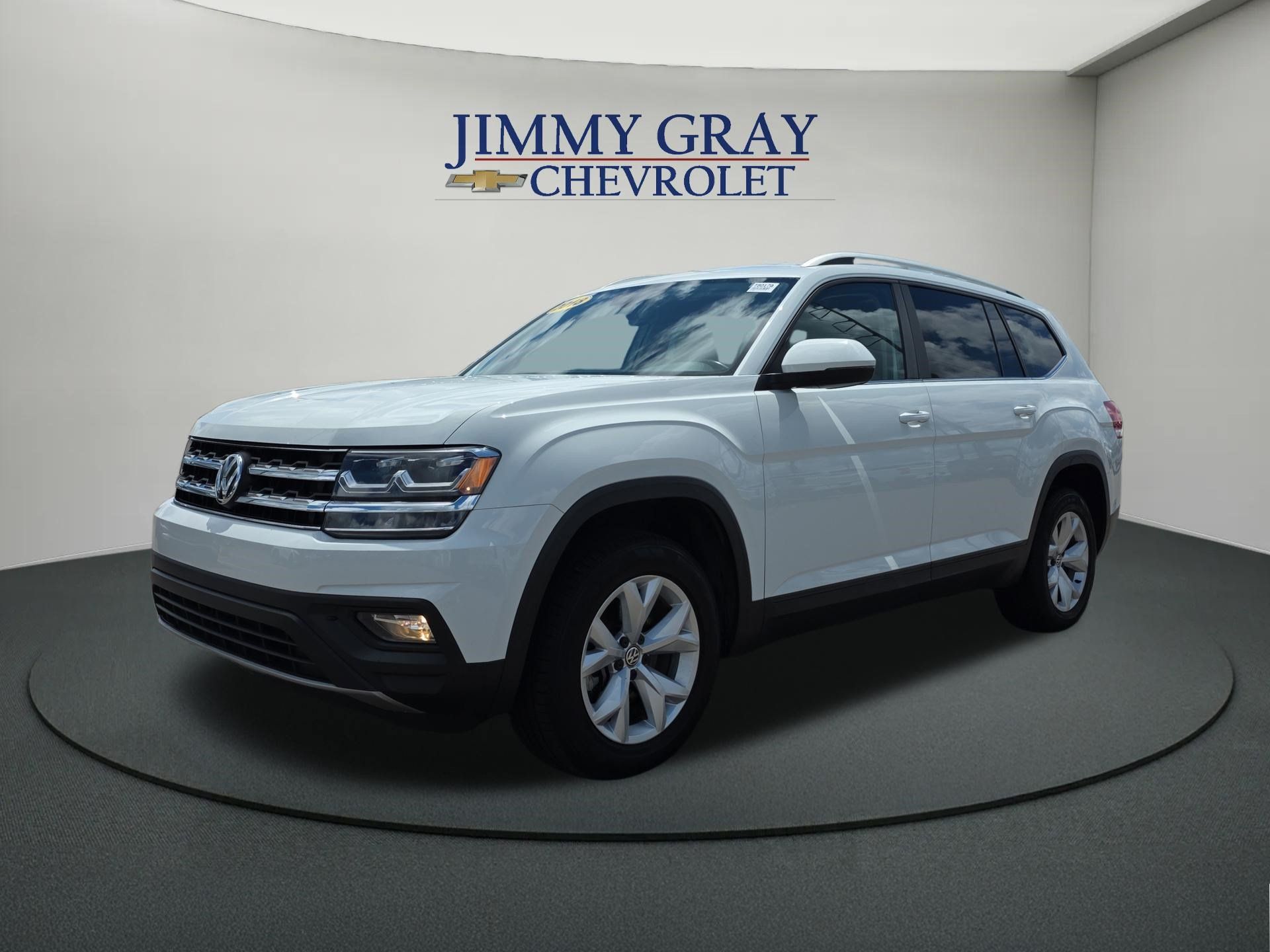 Pure White 2018 Volkswagen Atlas SUV / Crossover Front-Wheel Drive 8-Speed Automatic