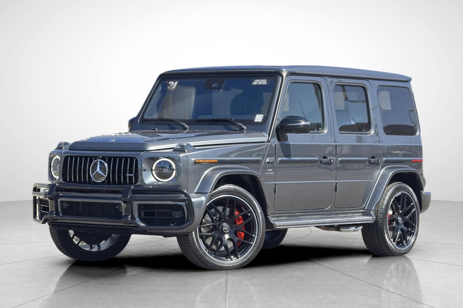 Gray (MANUFAKTUR Graphite Metallic) 2024 Mercedes-Benz G-Class SUV / Crossover All-Wheel Drive 9-Speed Automatic