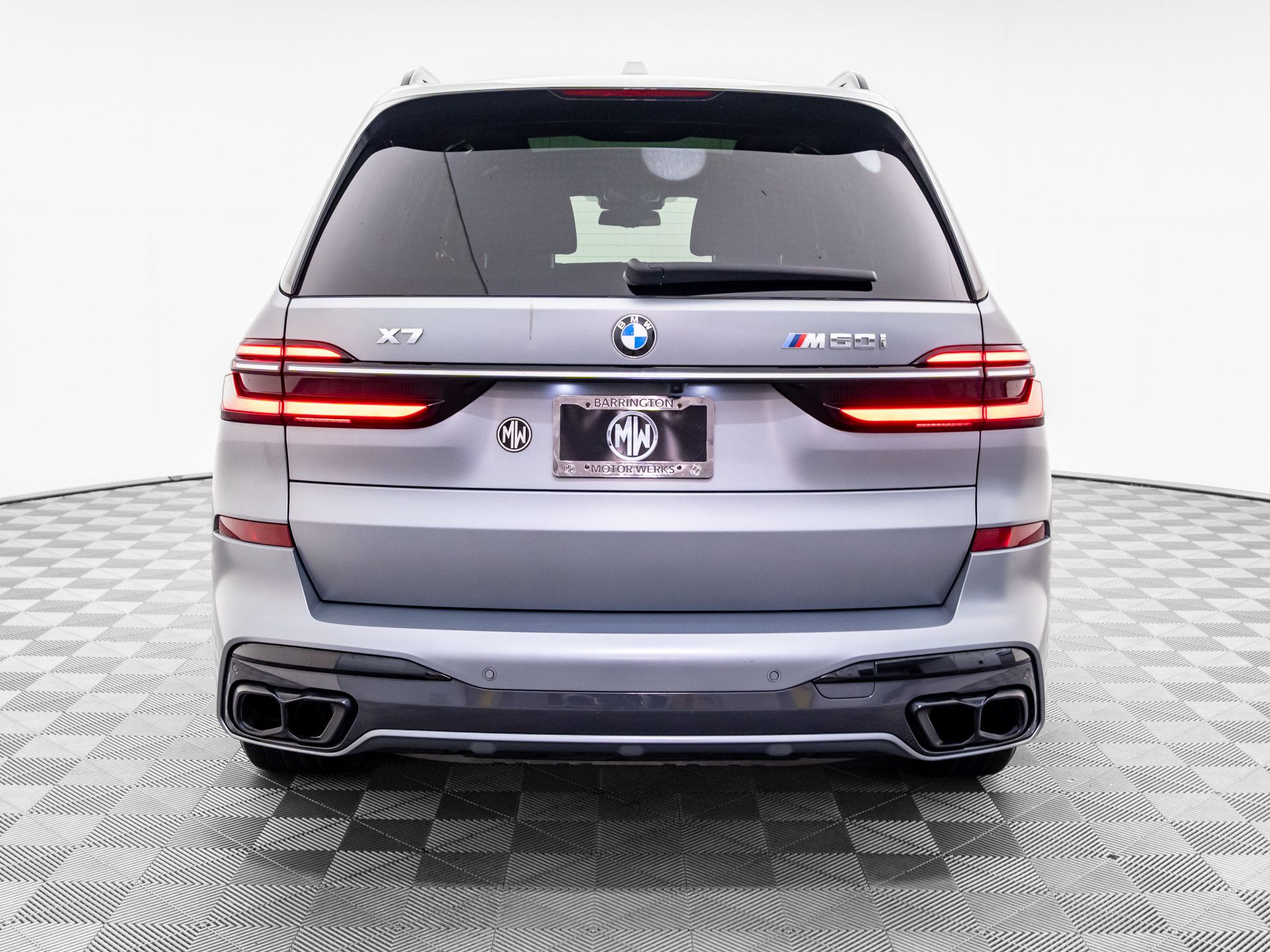2023 BMW X7 M60i photo