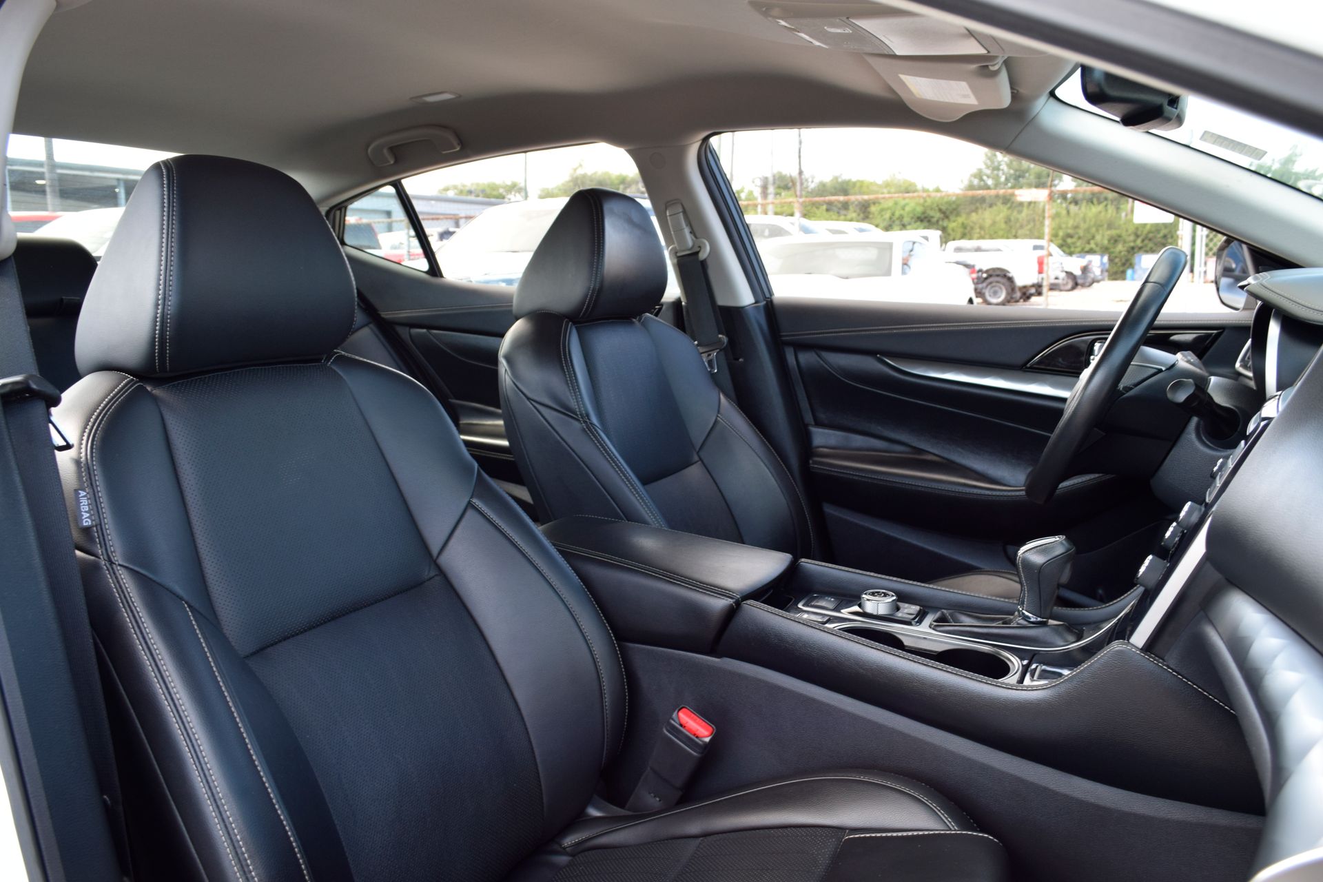 2023 Nissan Maxima SV White at AutoSavvy Houston Southwest