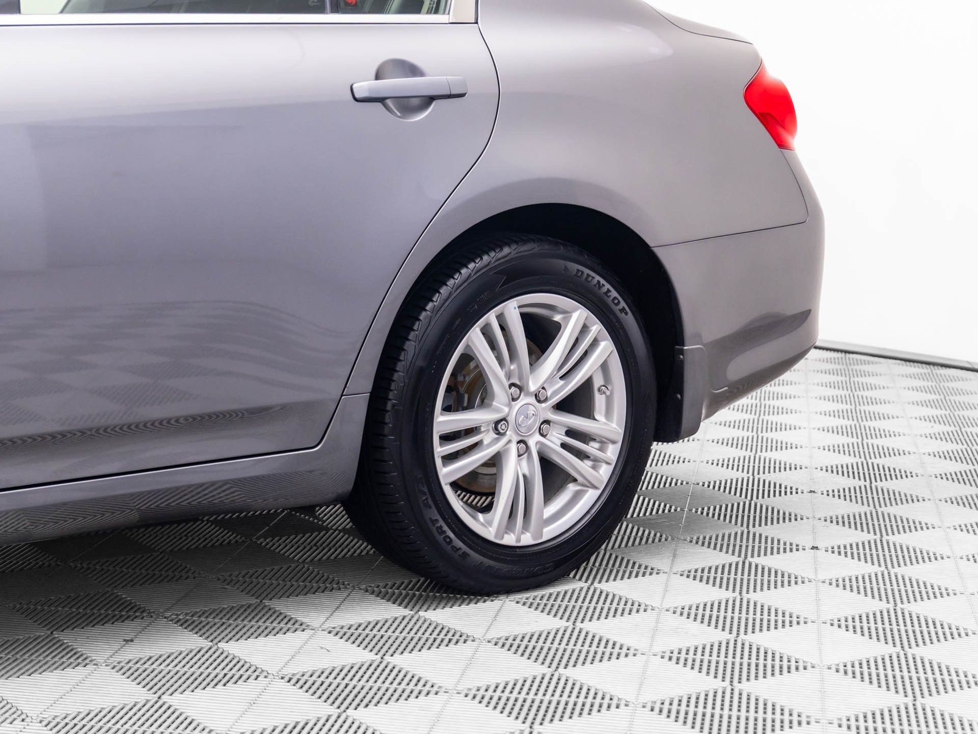 2013 Infiniti MDX x photo