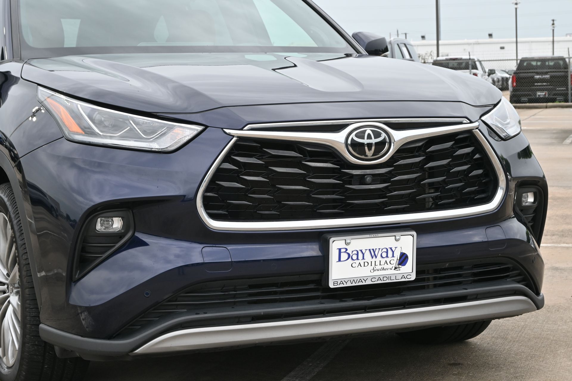2022 Toyota Highlander Platinum  at Gullo Toyota