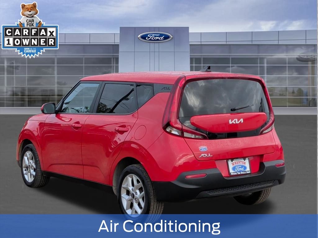 2022 Kia Soul LX - 3