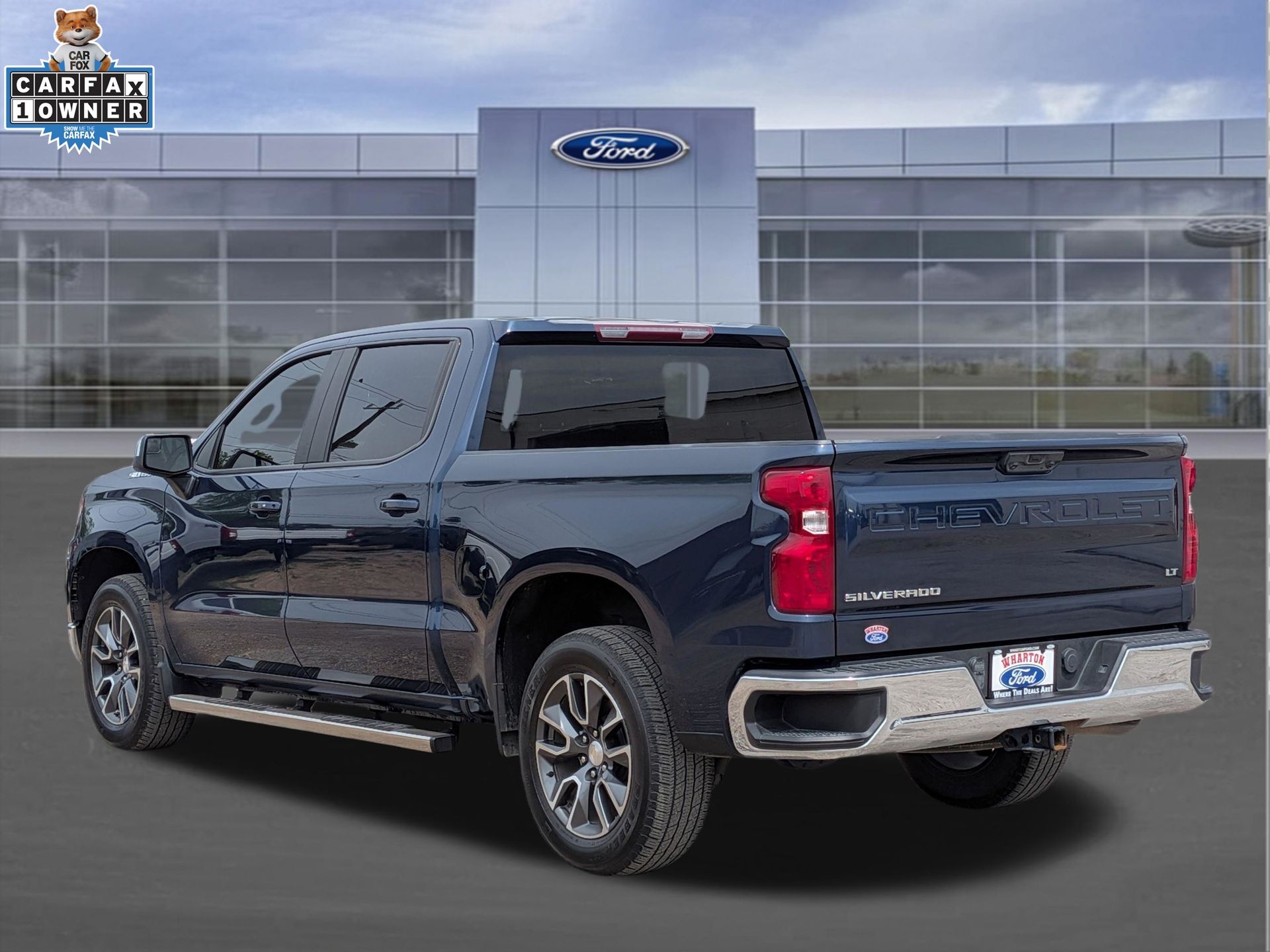 2022 Chevrolet Silverado 1500 LT - 3