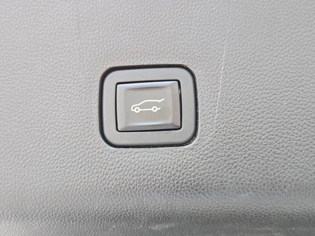 2018 Chevrolet Traverse 3LT photo 16