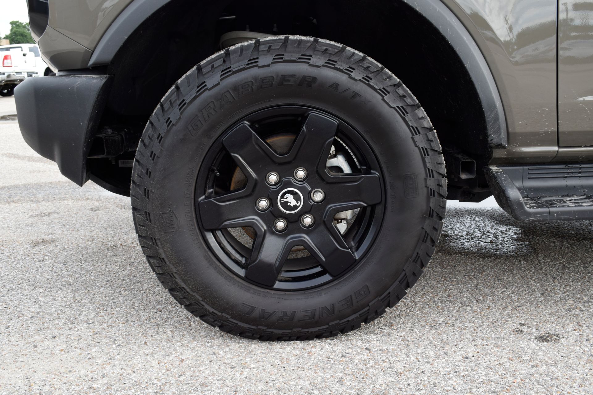 2025 Ford Bronco Outer Banks Gray at DeMontrond Auto Country