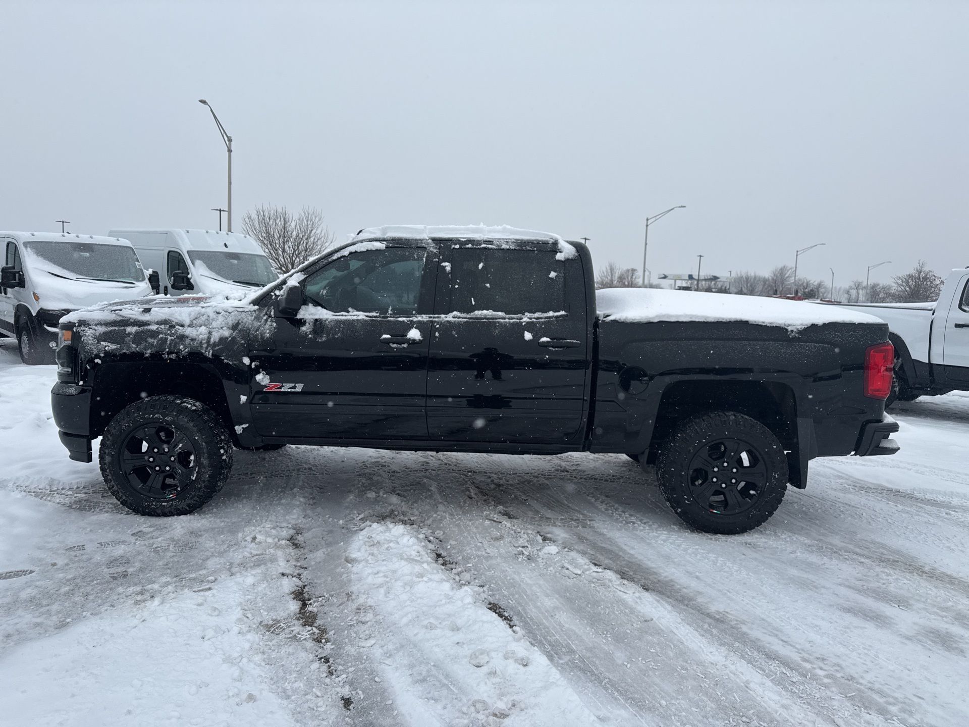2018 CHEVROLET SILVERADO - Image 9