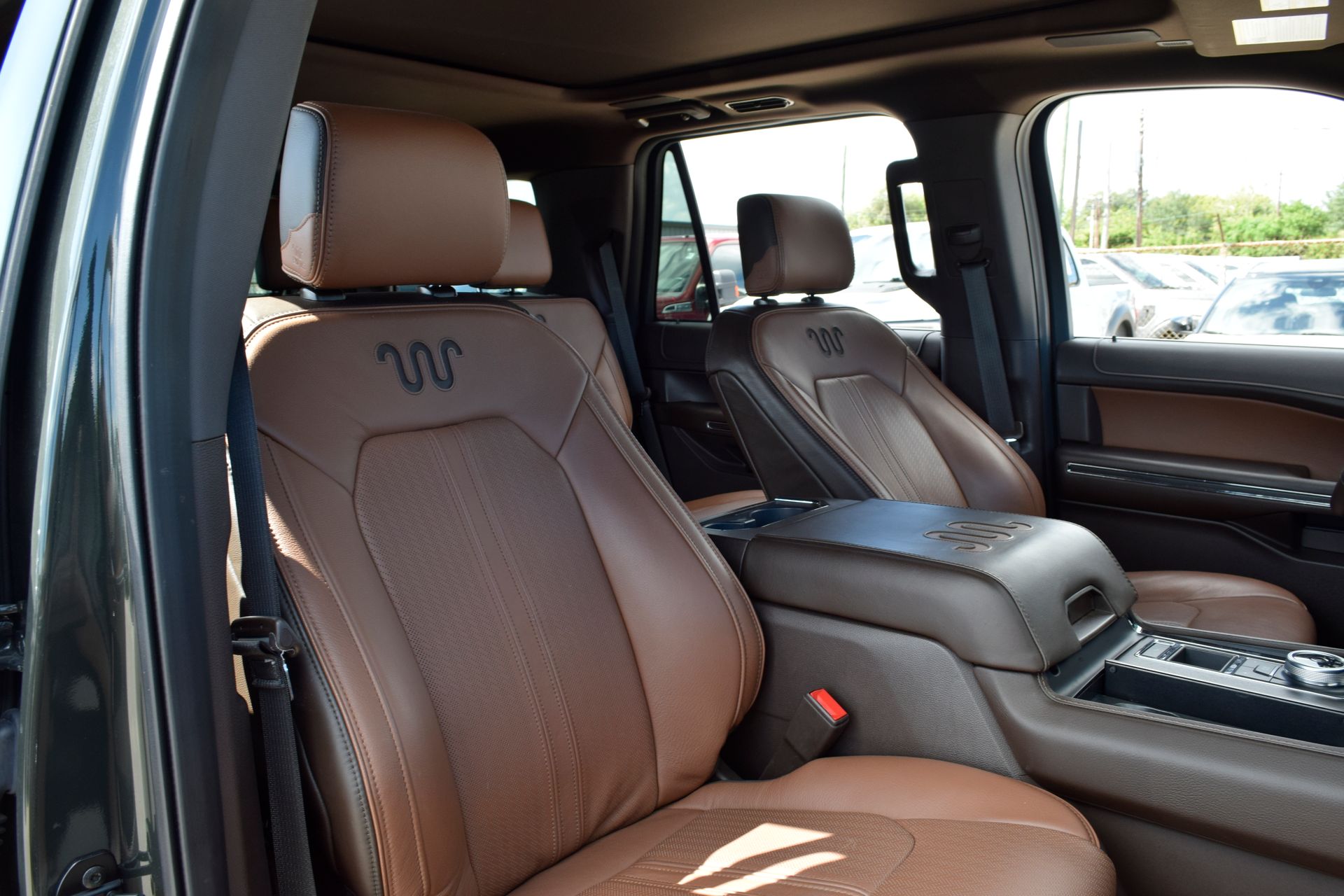 2023 Ford Expedition King Ranch Green at AutoSavvy Houston Southwest