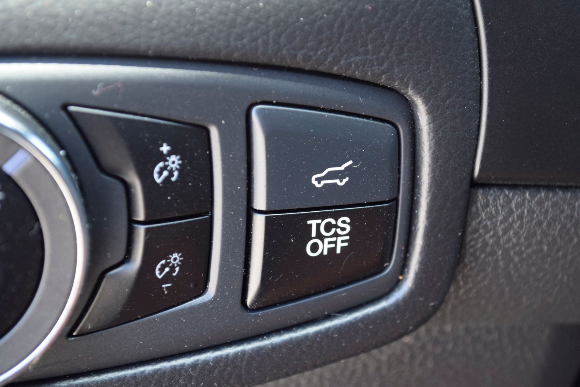 2023 Ford Edge ST Line White at DeMontrond Ford