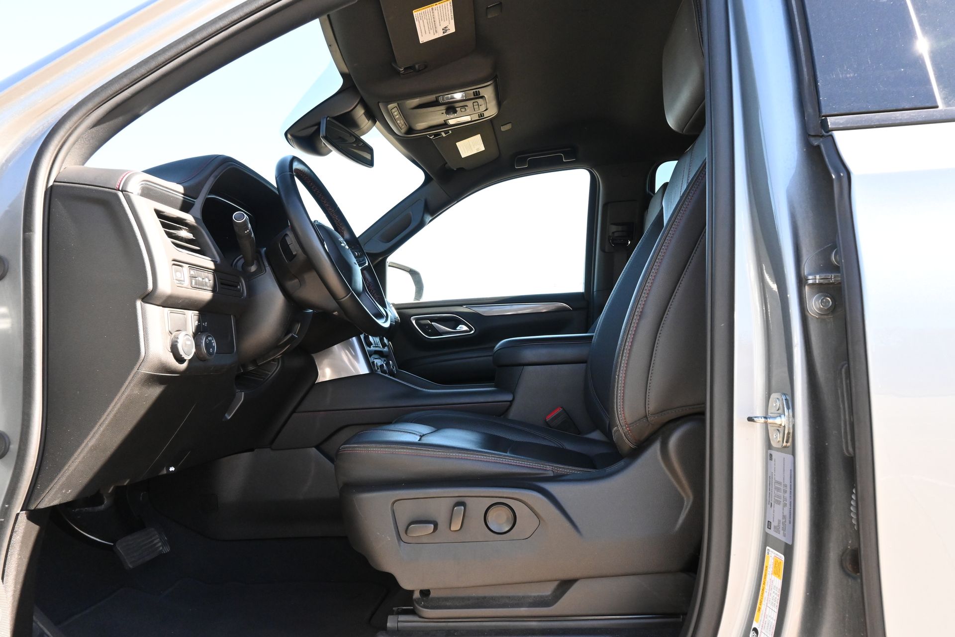 2024 Chevrolet Suburban RST Gray at Bayway Cadillac of The Woodlands