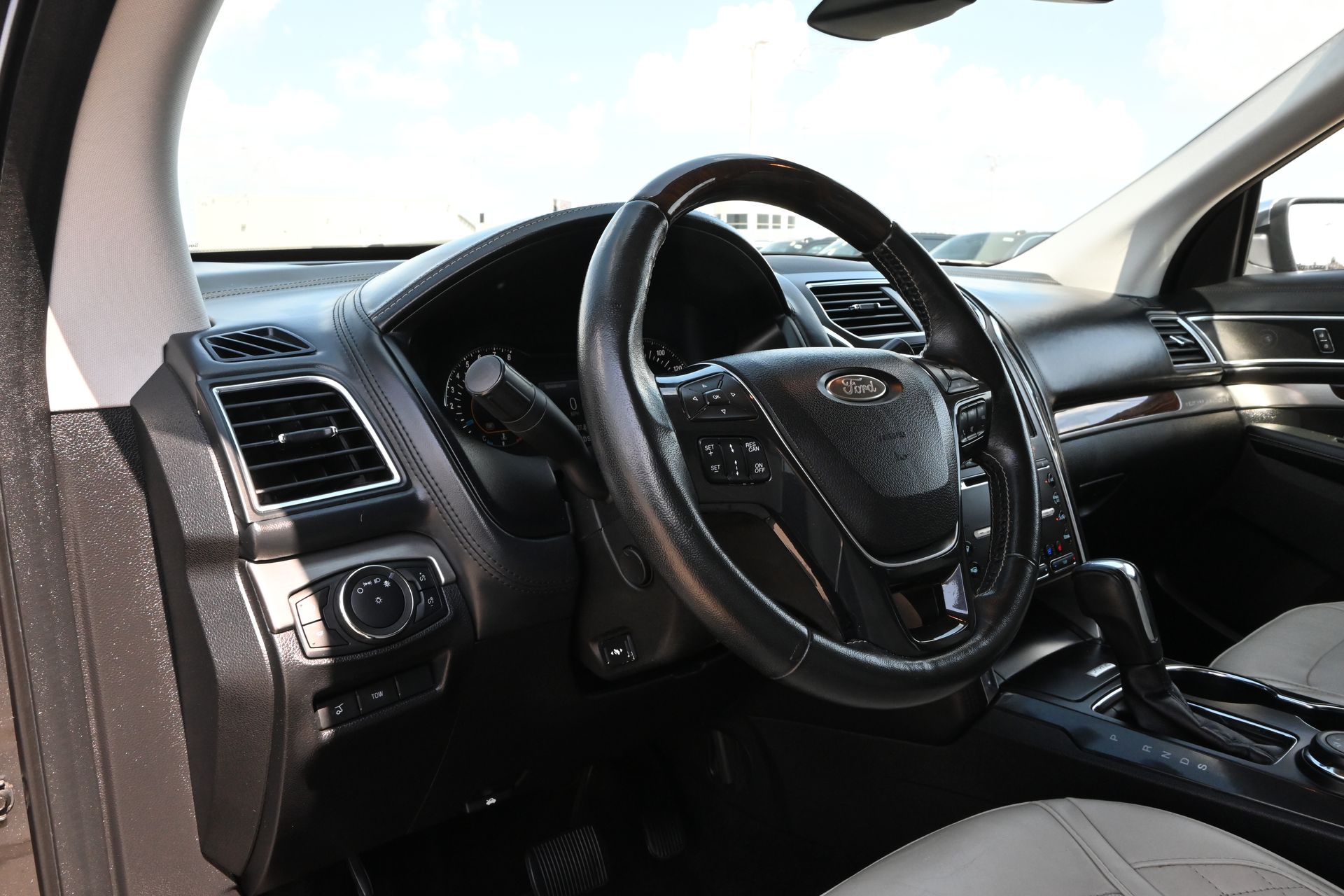 2017 Ford Explorer Platinum Gray at Ultimate Motorsports
