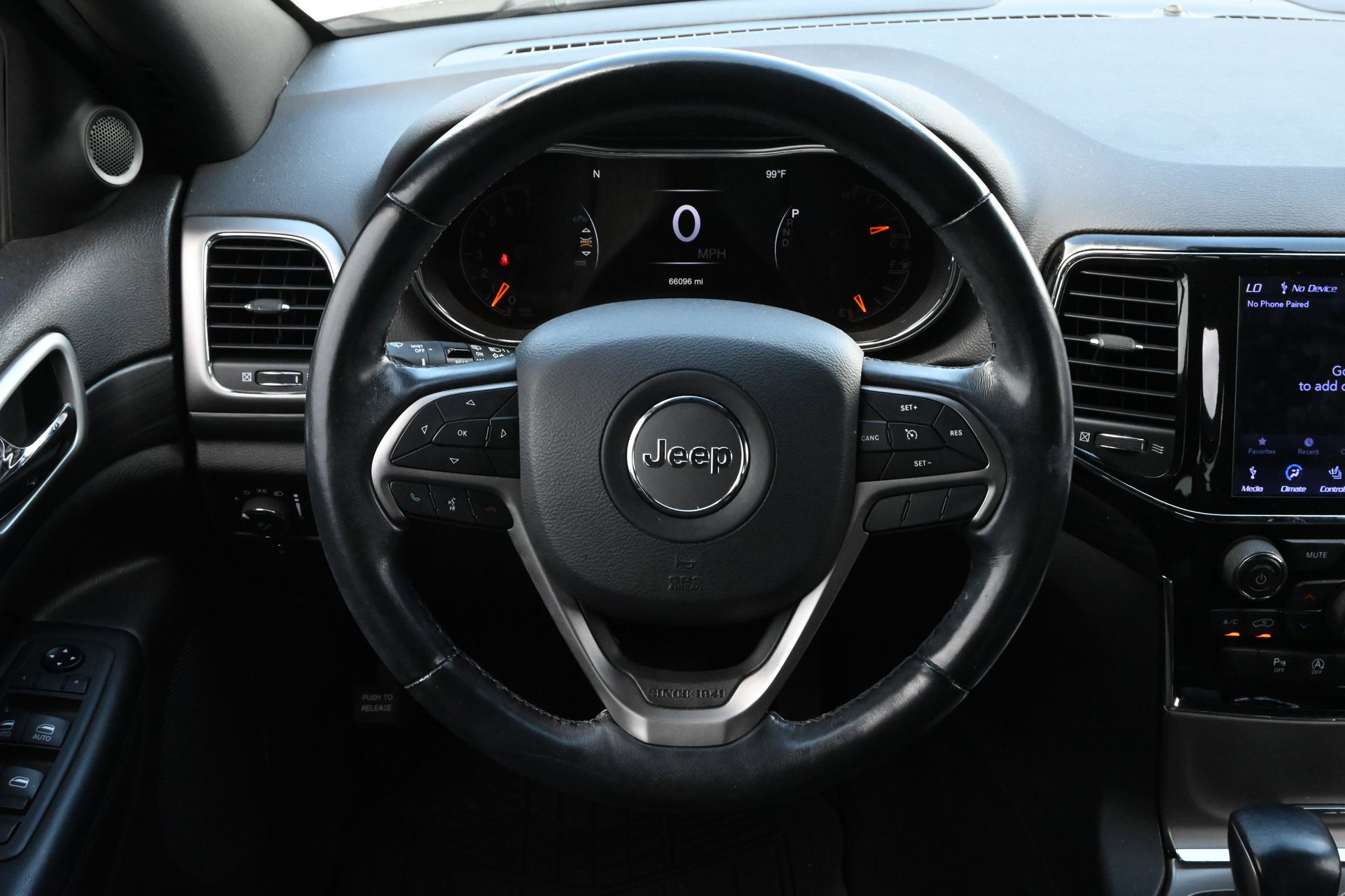 2020 Jeep Grand Cherokee Laredo E White at Westside Lexus