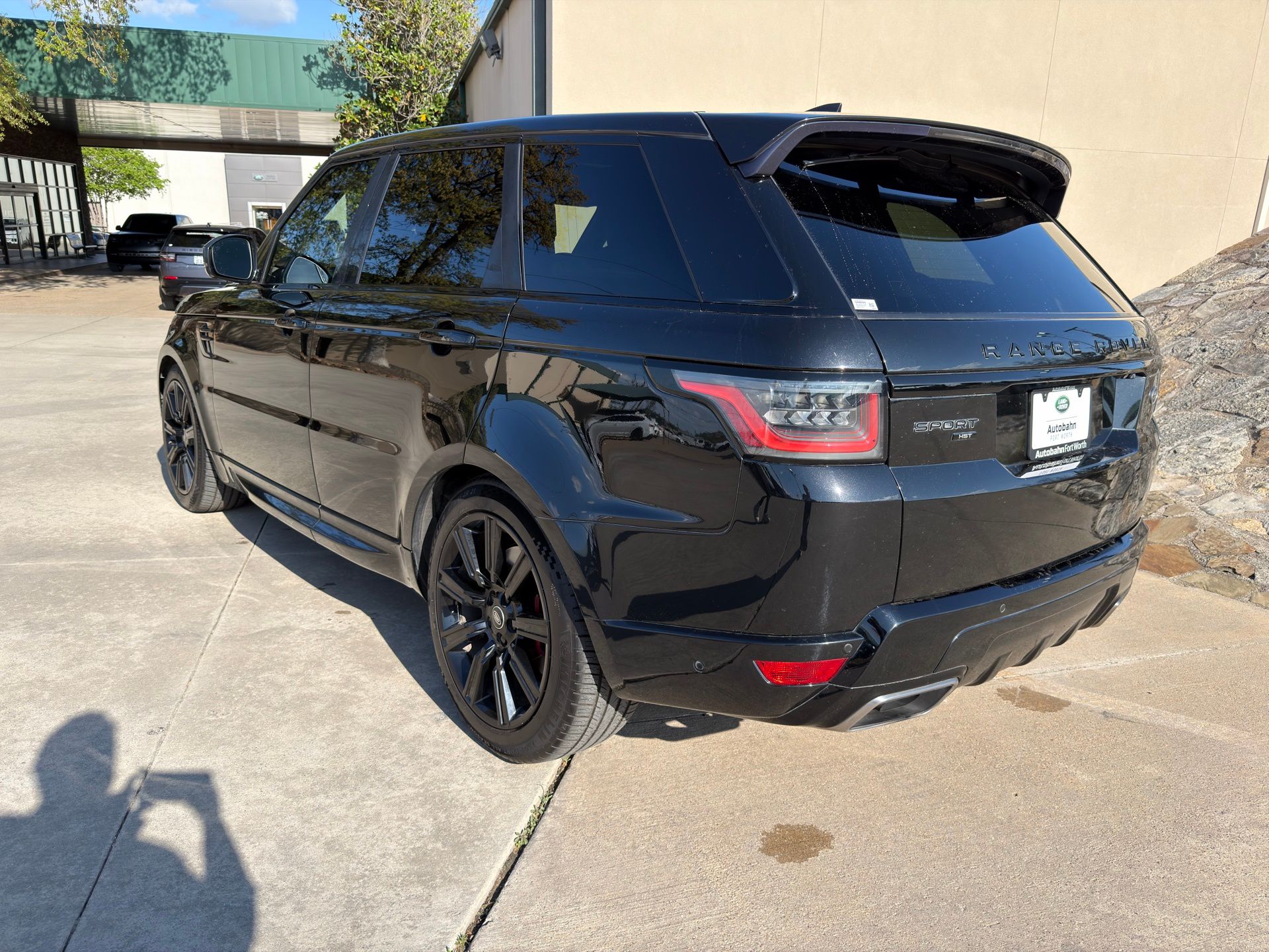 View vehicle photo 3