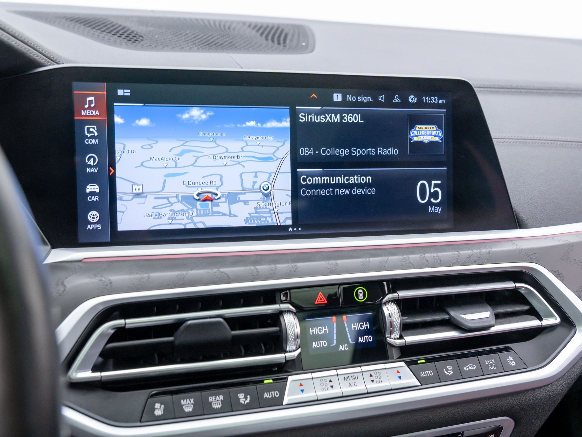 2022 BMW X7 M50i photo