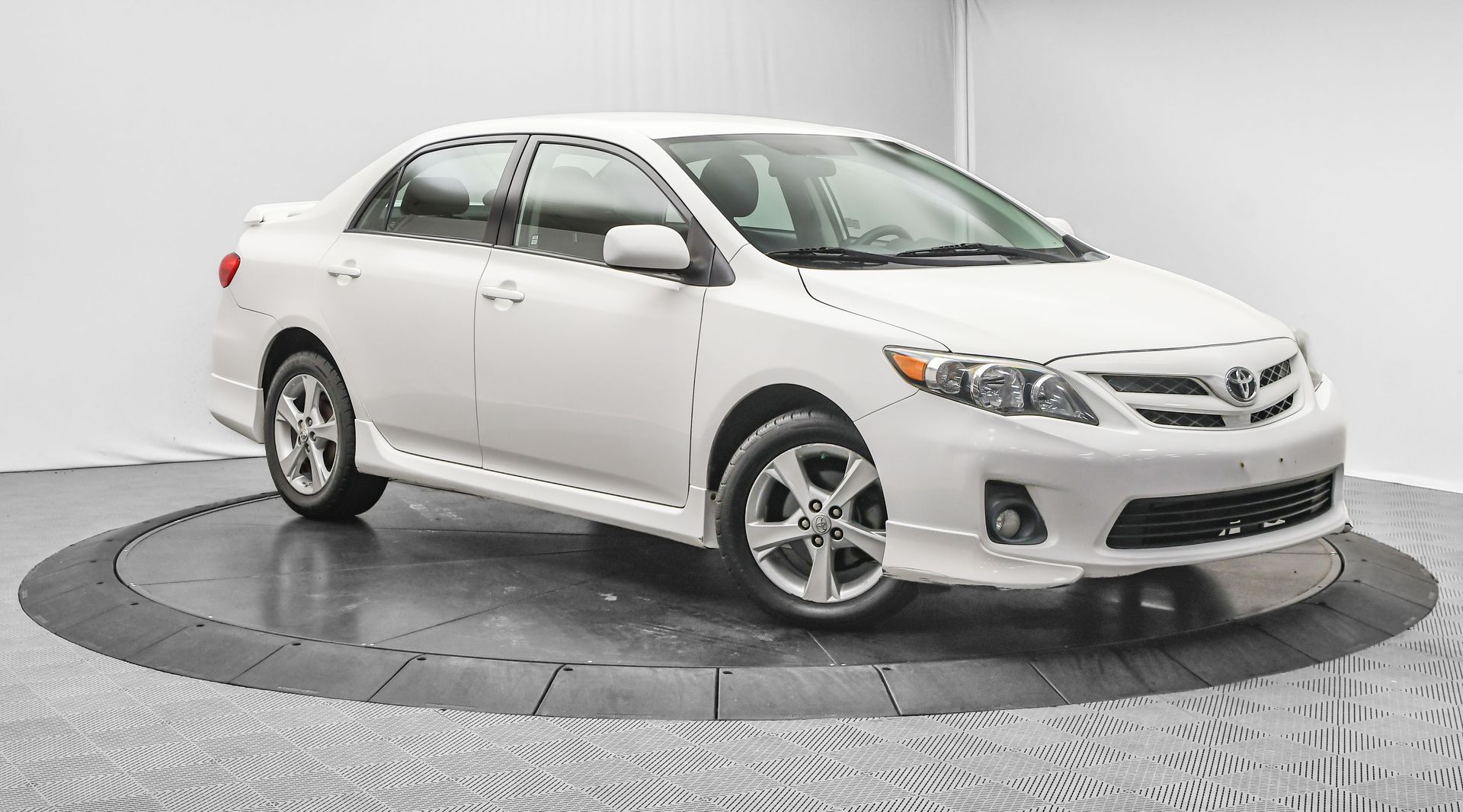 2013 Toyota Corolla S
