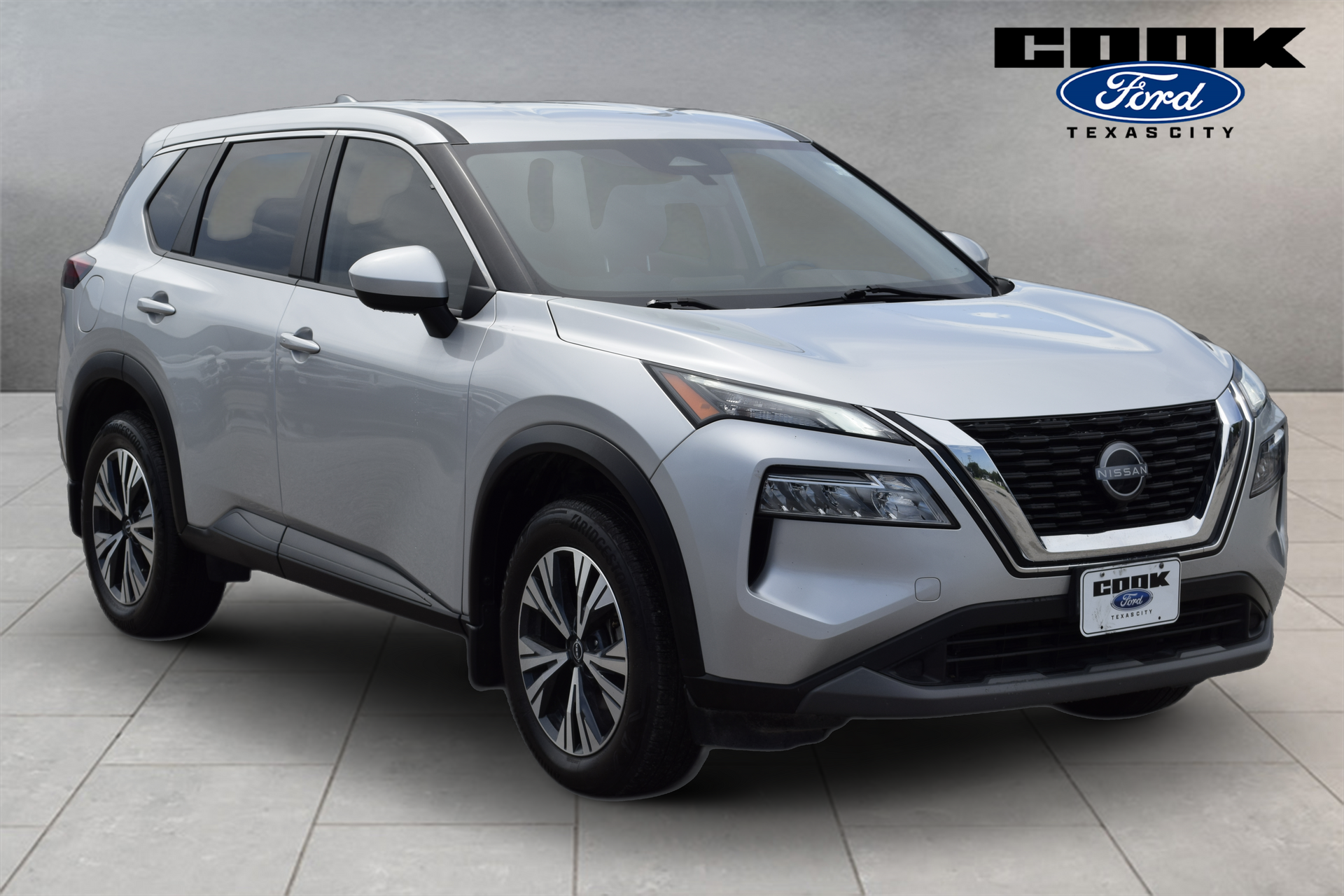 2023 Nissan Rogue SV Silver at South Houston Nissan