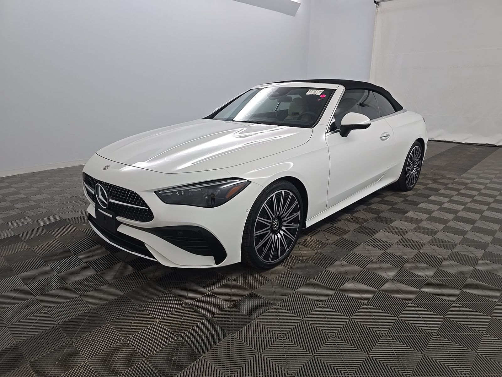 2026 Mercedes-Benz CLE Blanco (Polar White) Coupé Tracción en las cuatro ruedas 9 velocidades Automática