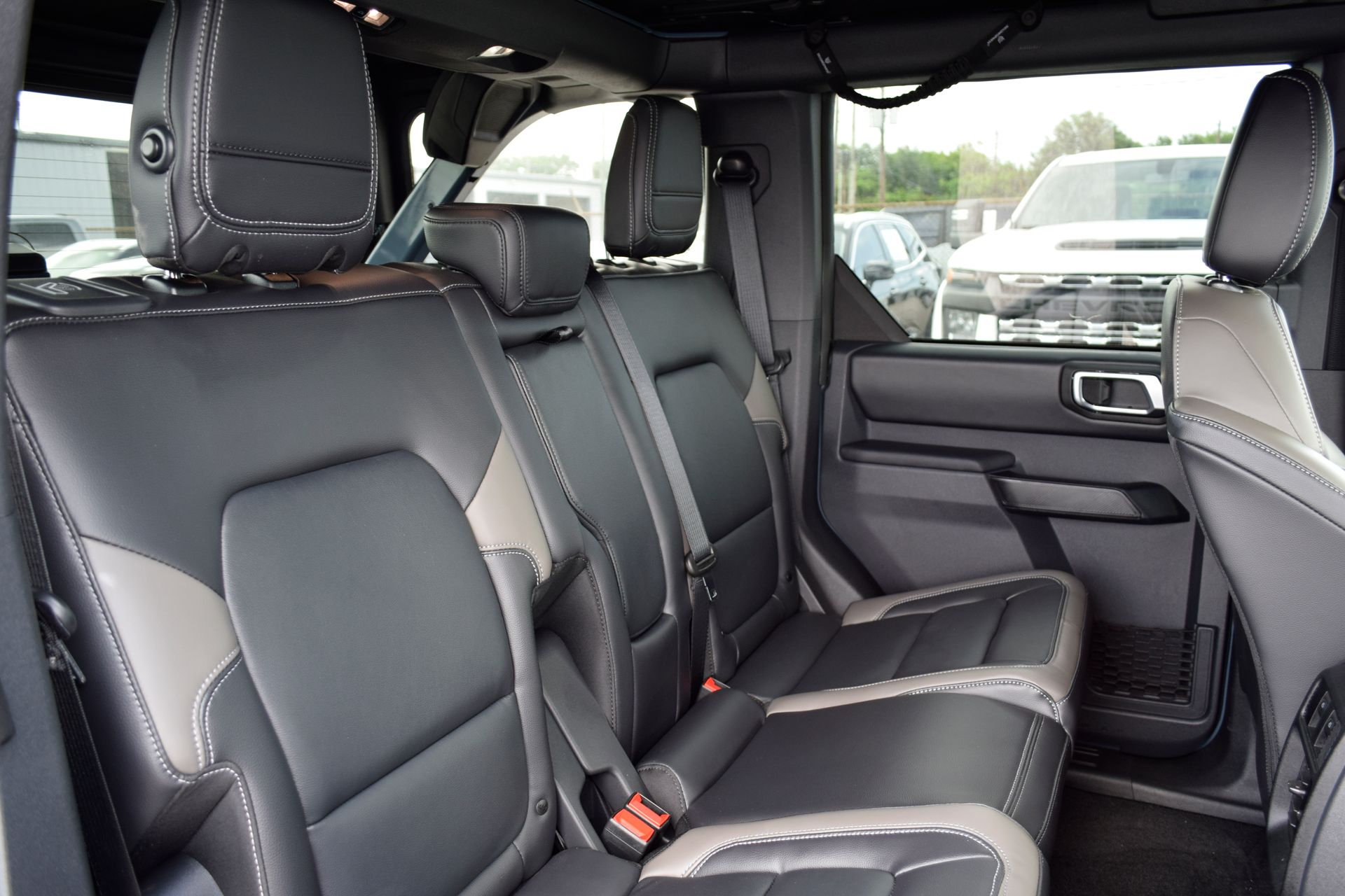 2025 Ford Bronco Outer Banks Gray at DeMontrond Auto Country