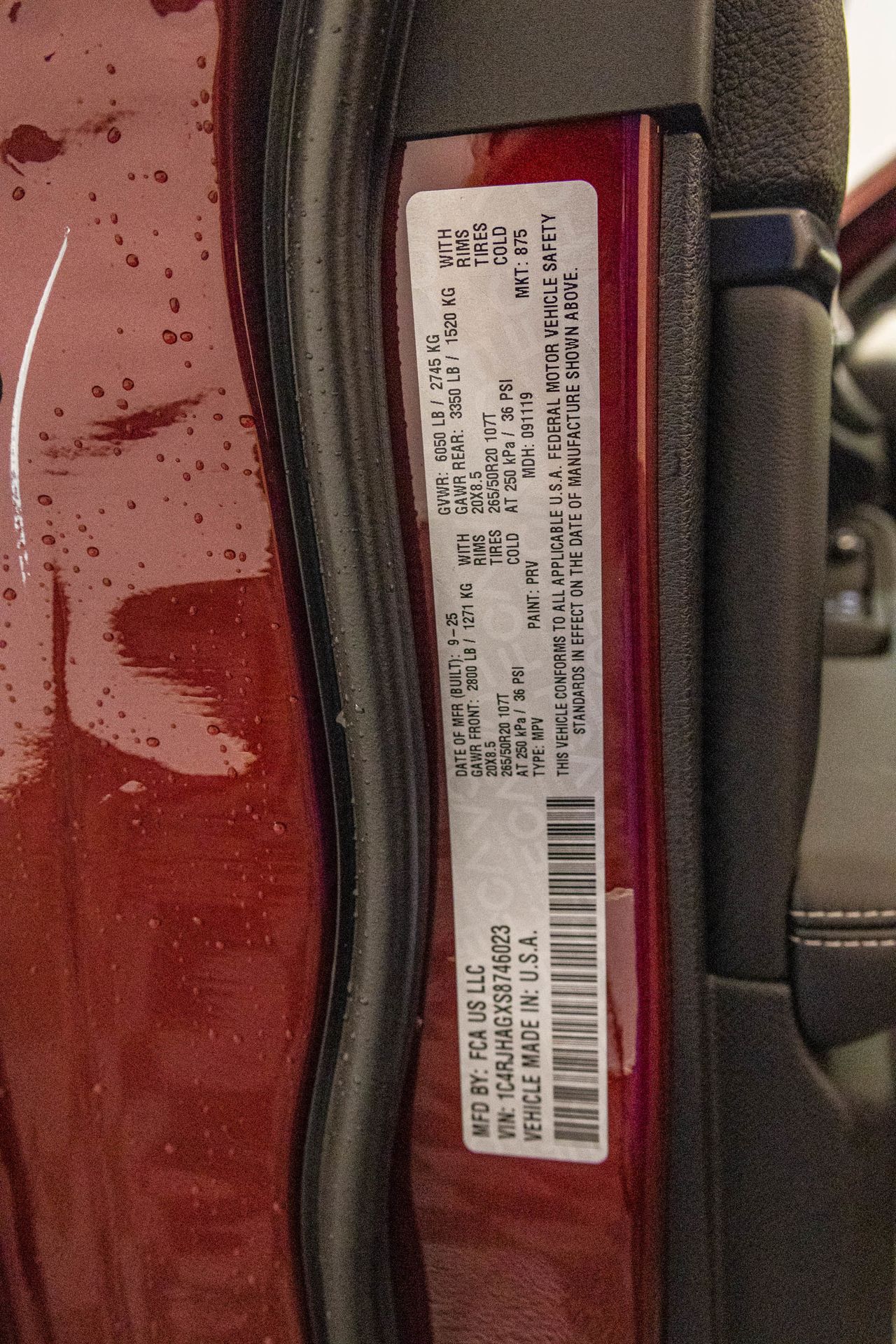 2025 JEEP GRAND CHEROKEE - Image 38