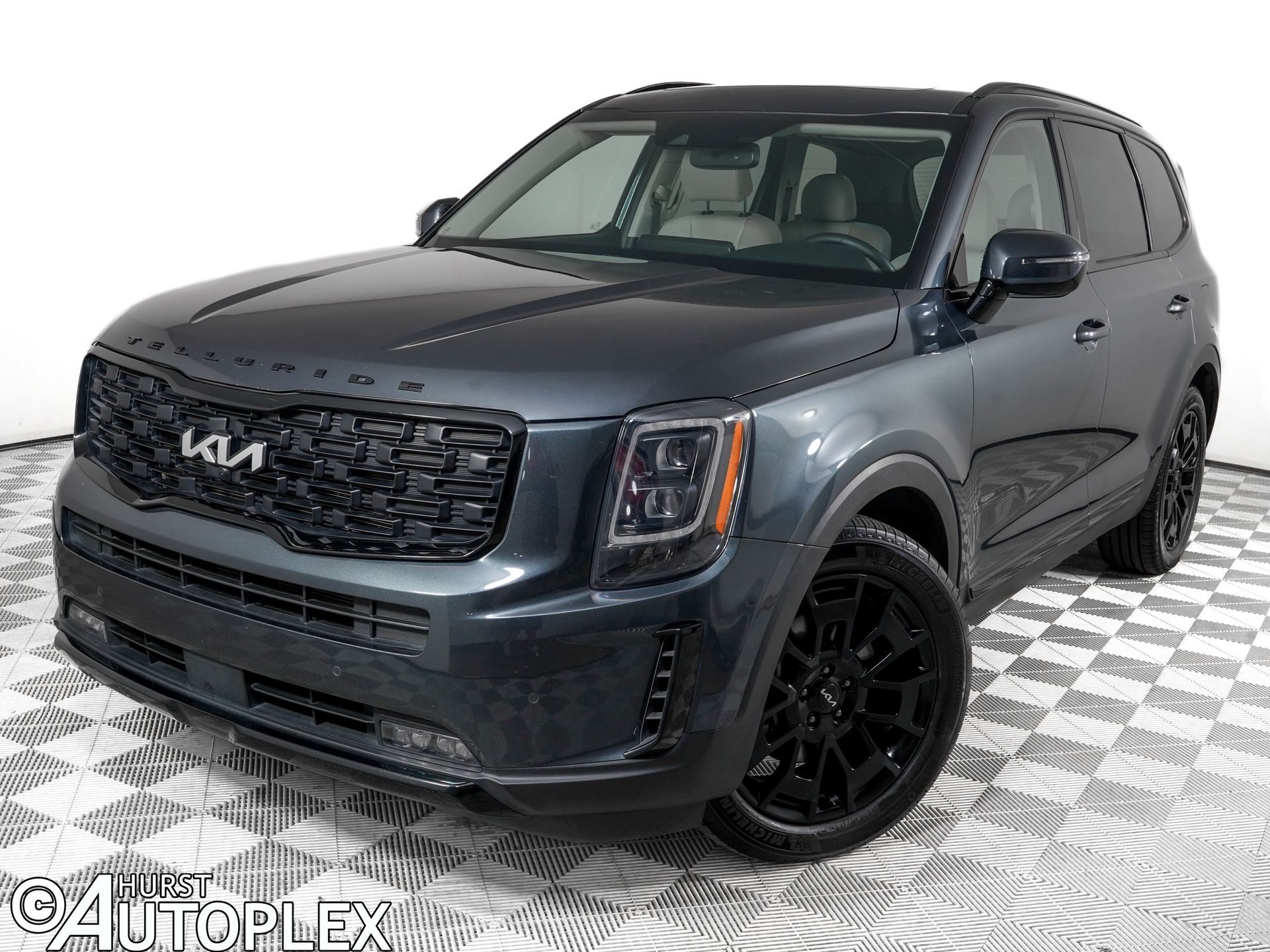 Gravity Gray 2022 Kia Telluride SUV / Crossover All-Wheel Drive 8-Speed Automatic