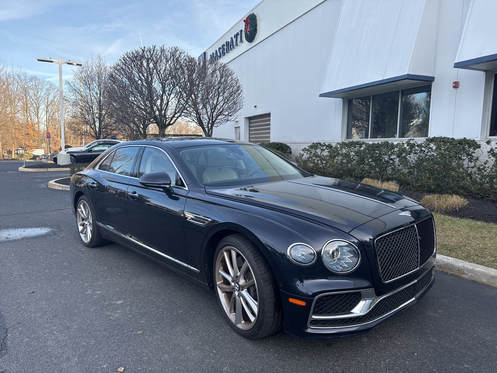 2024 Bentley Flying Spur Hybrid Mulliner