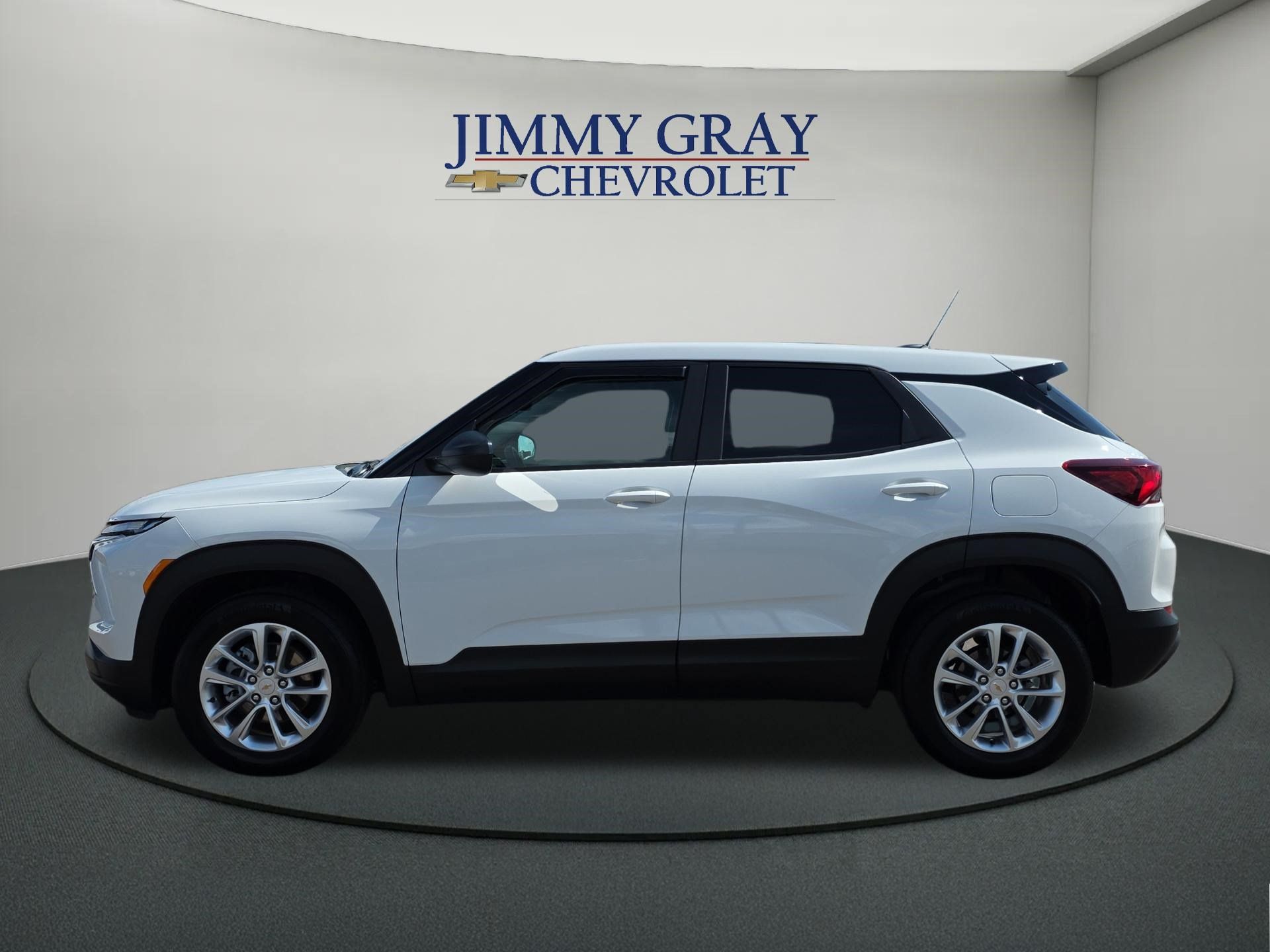 View vehicle photo 2