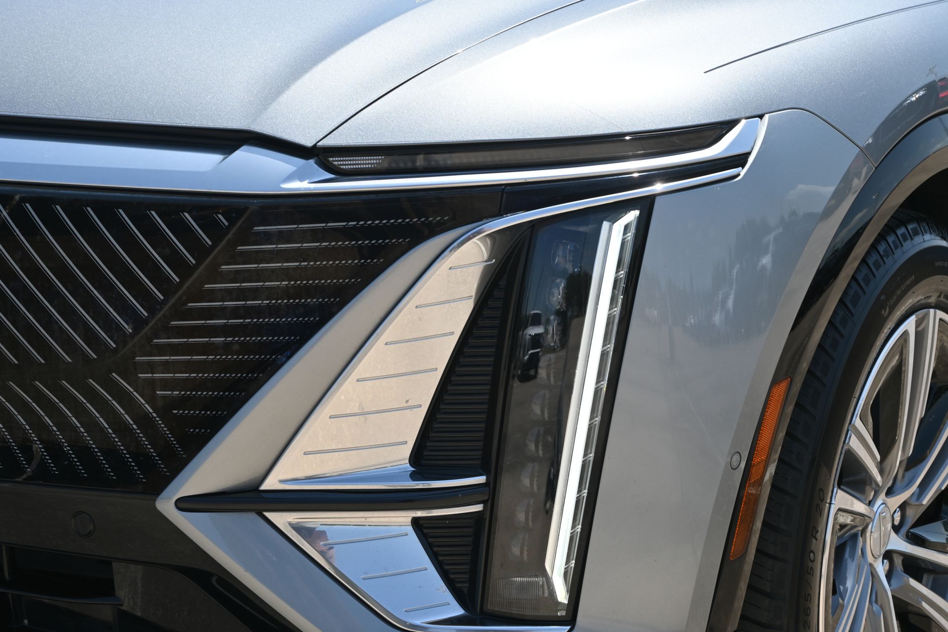 2024 Cadillac LYRIQ Luxury Silver at Ultimate Motorsports
