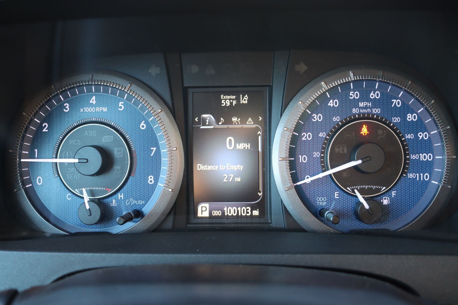 2018 Toyota Sienna LE photo