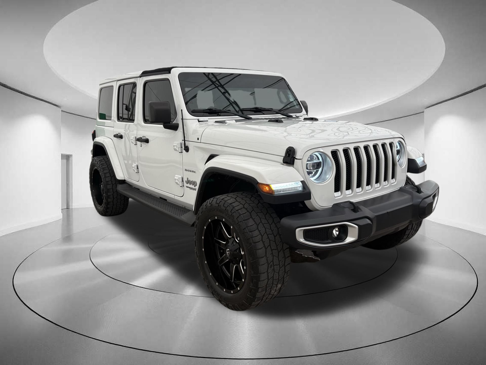 2020 Jeep Wrangler Unlimited Sahara 8