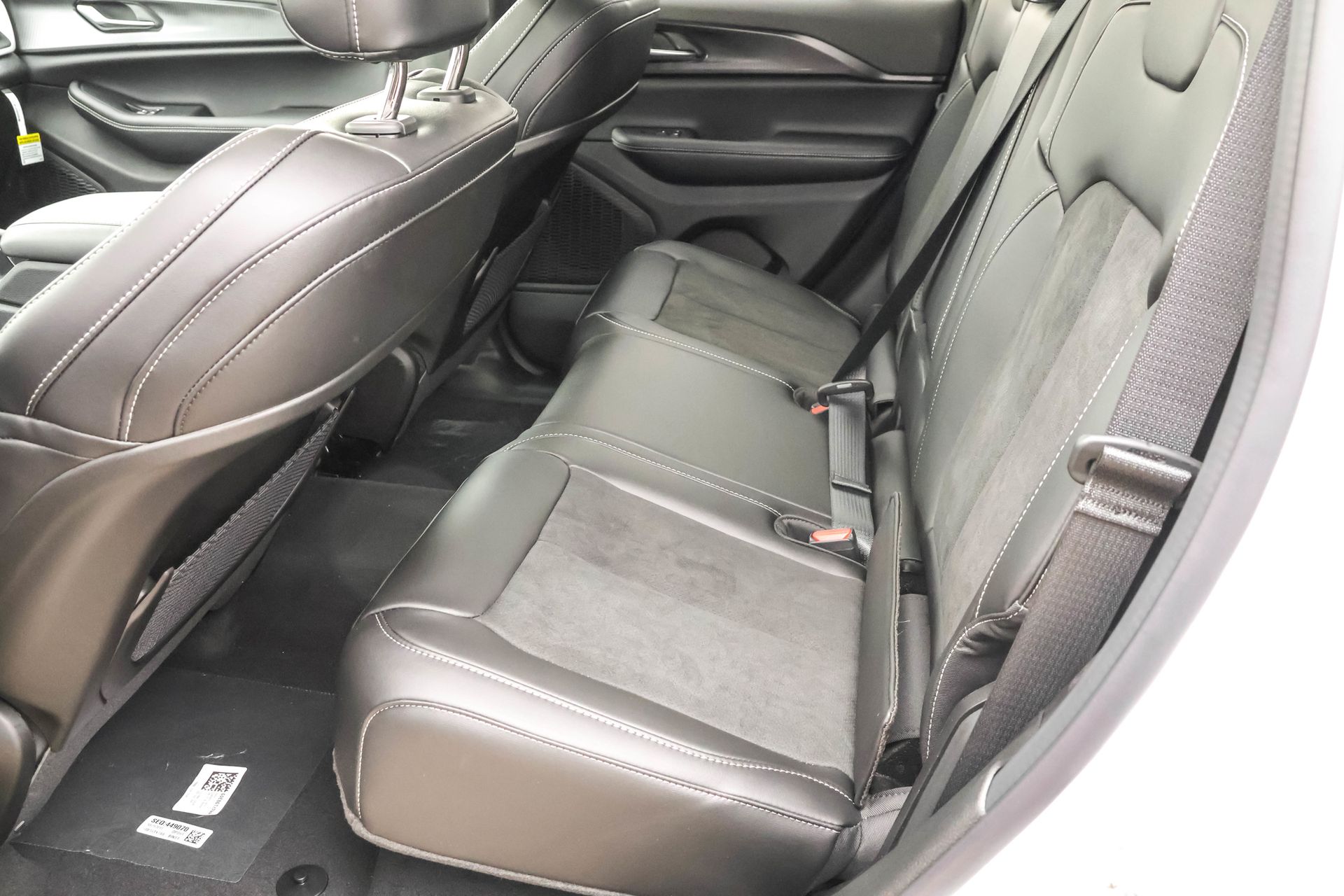 2025 JEEP GRAND CHEROKEE - Image 10