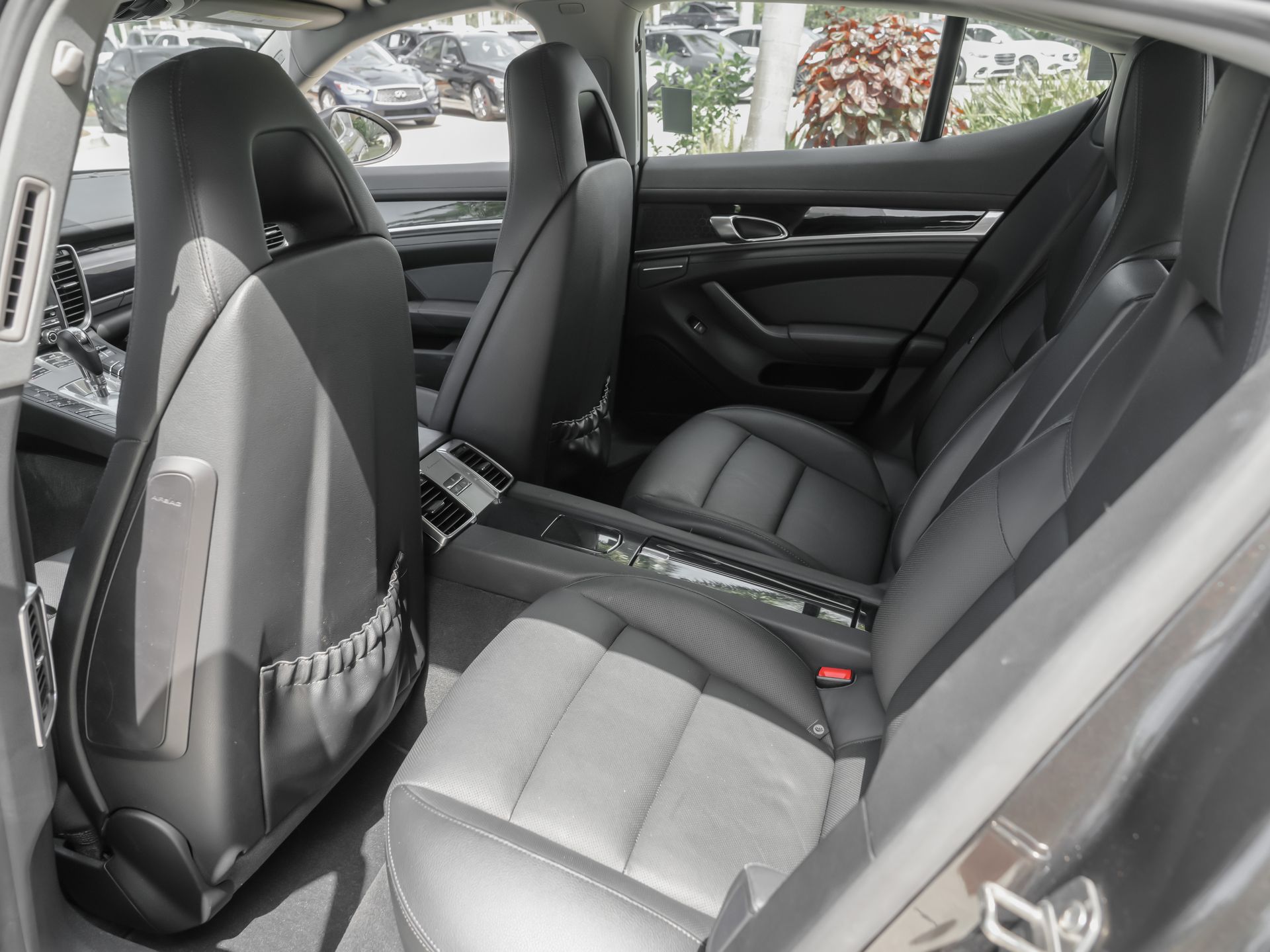 used 2014 Porsche Panamera car, priced at $25,000